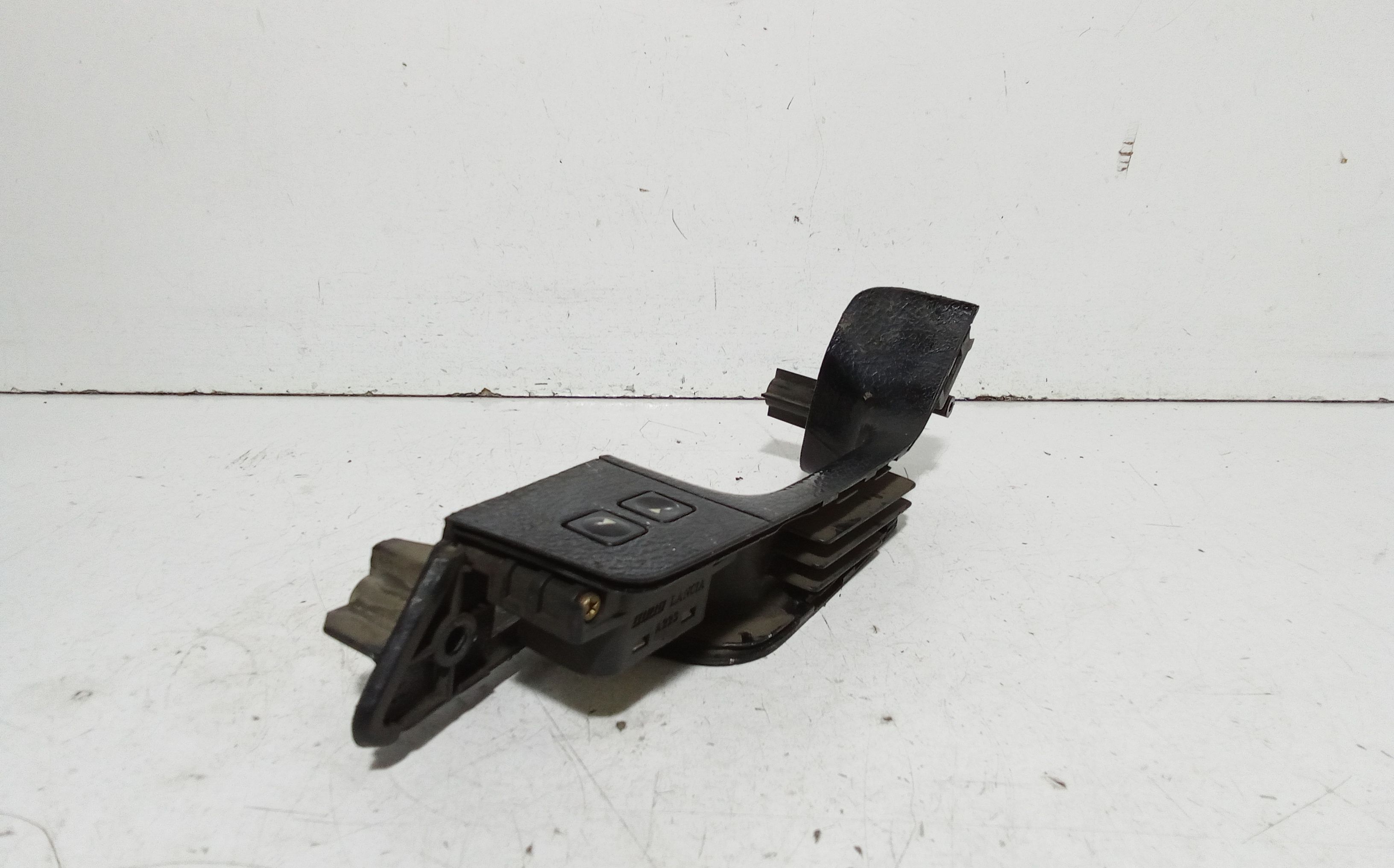 Pulsantiera Anteriore Destra Passeggero FIAT Tempra Berlina