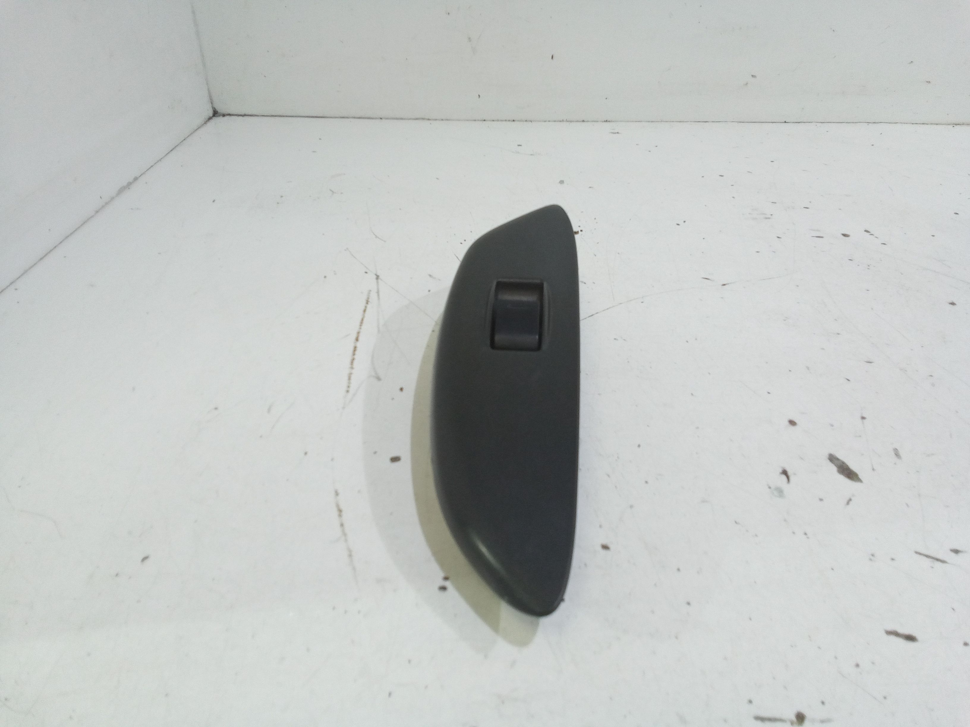 Pulsantiera Anteriore Destra Passeggero TOYOTA Yaris Serie (99>03)