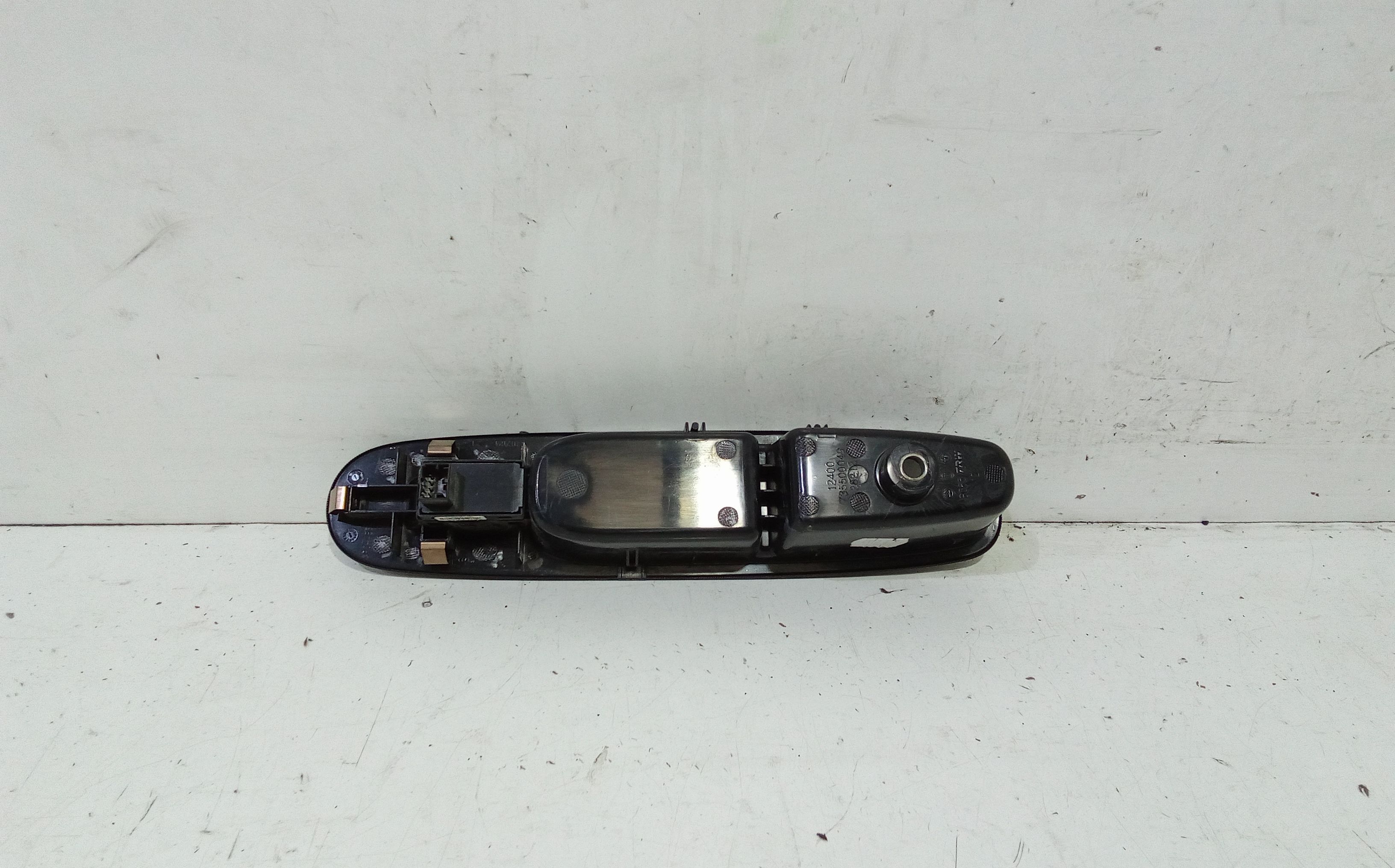 Pulsantiera Anteriore Destra Passeggero FIAT Punto EVO