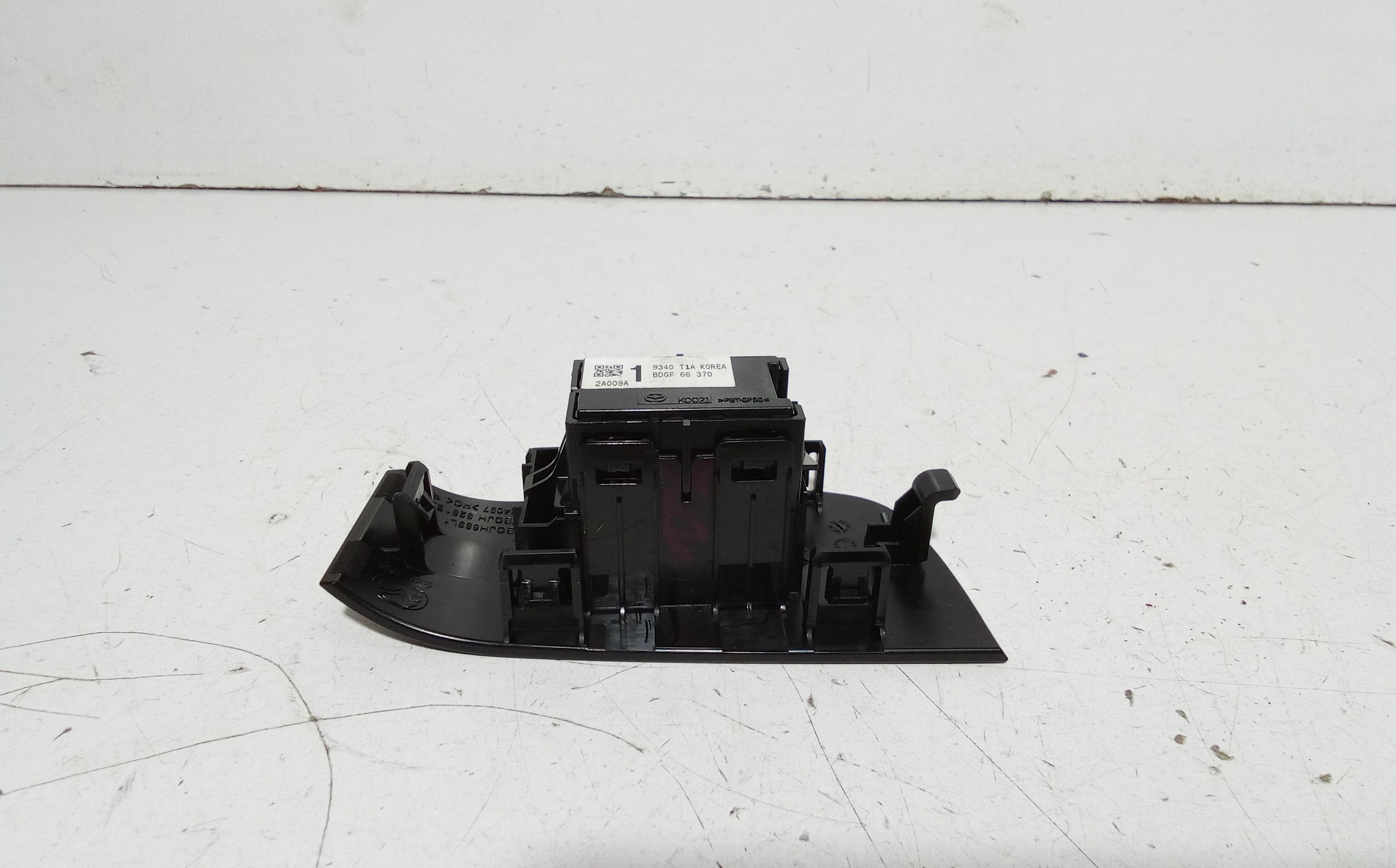 Pulsantiera Anteriore Destra Passeggero MAZDA CX-30 Serie (19>)