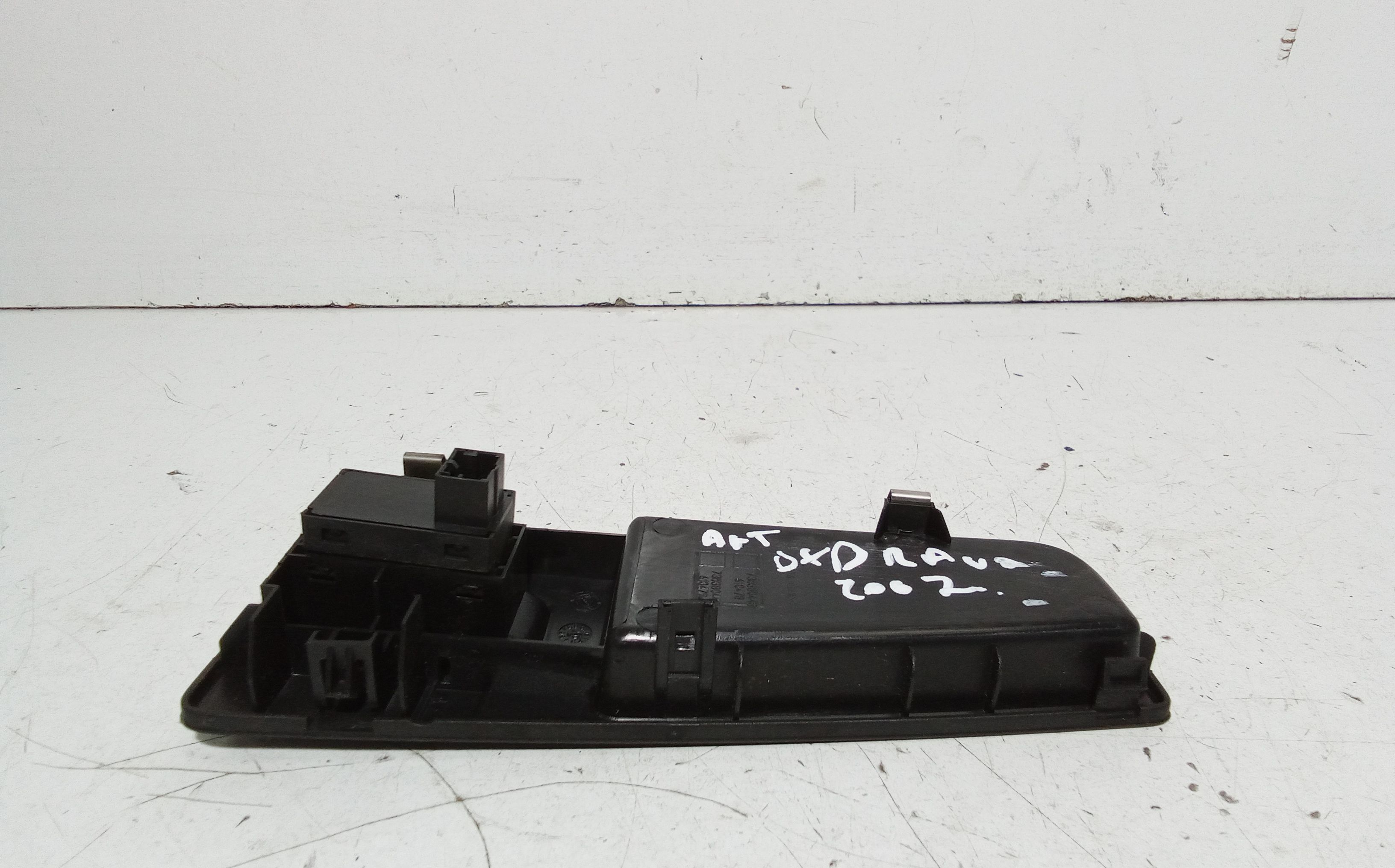 Pulsantiera Anteriore Destra Passeggero FIAT Bravo 2 Serie