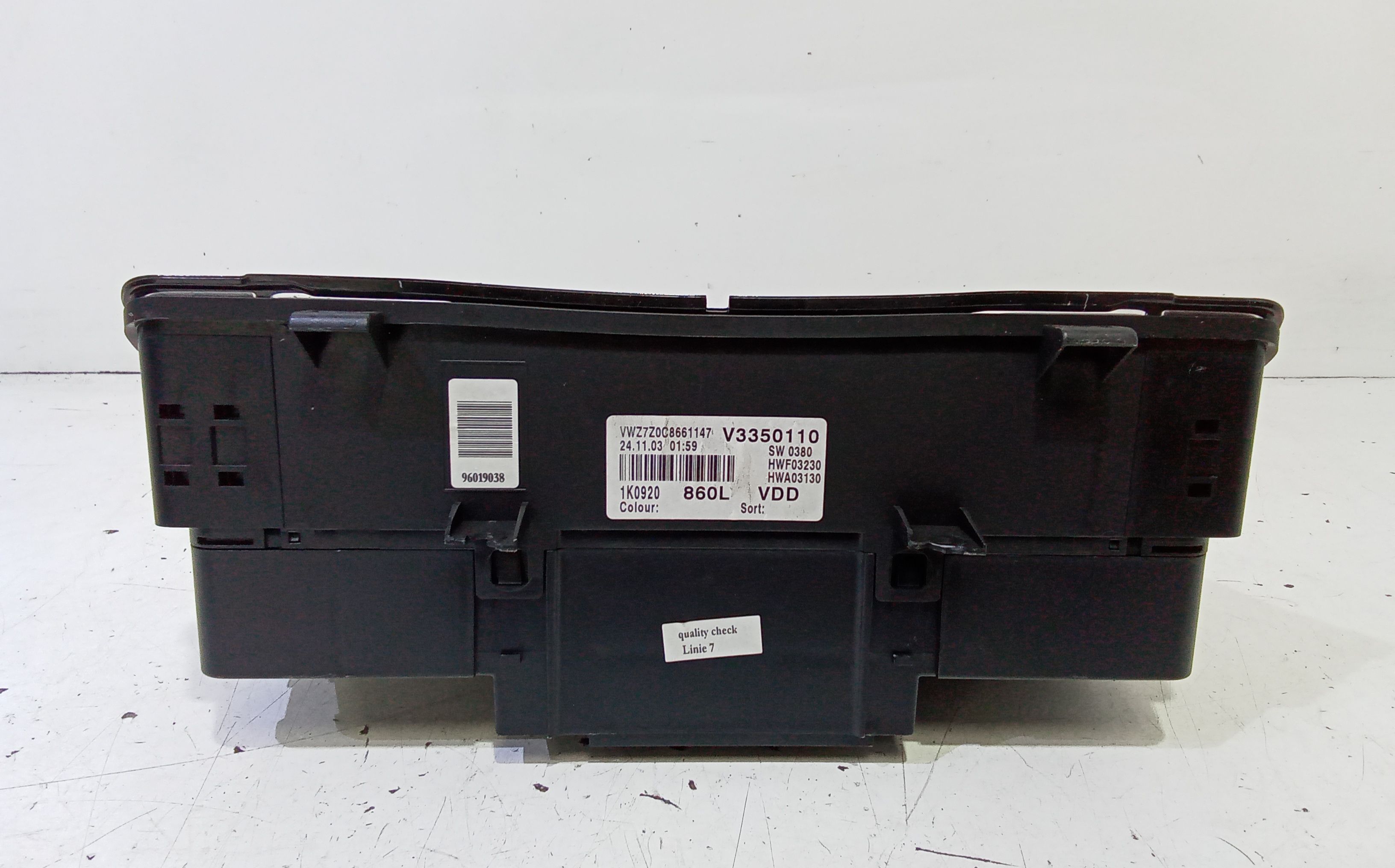 Quadro Strumenti VOLKSWAGEN Golf 5 Berlina (03>08)