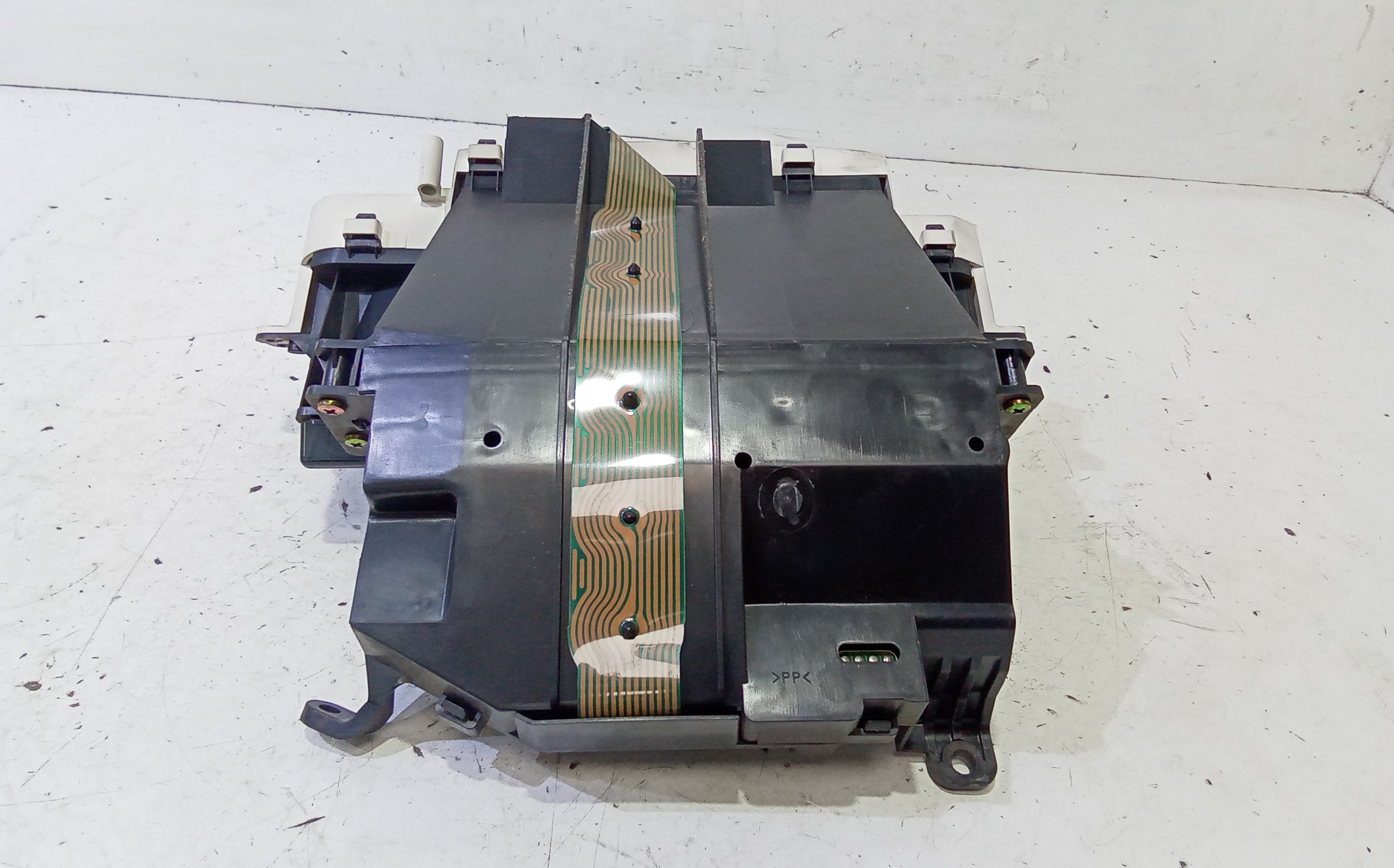 Quadro Strumenti TOYOTA Yaris Serie (99>03)