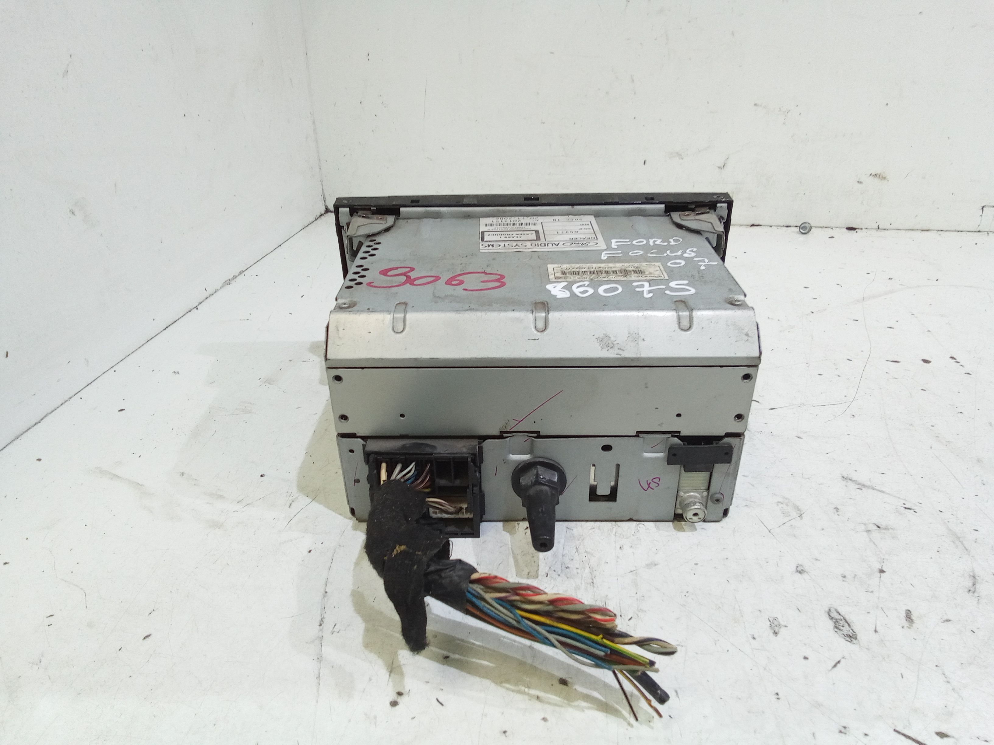 Autoradio FORD Focus S. Wagon 3 Serie