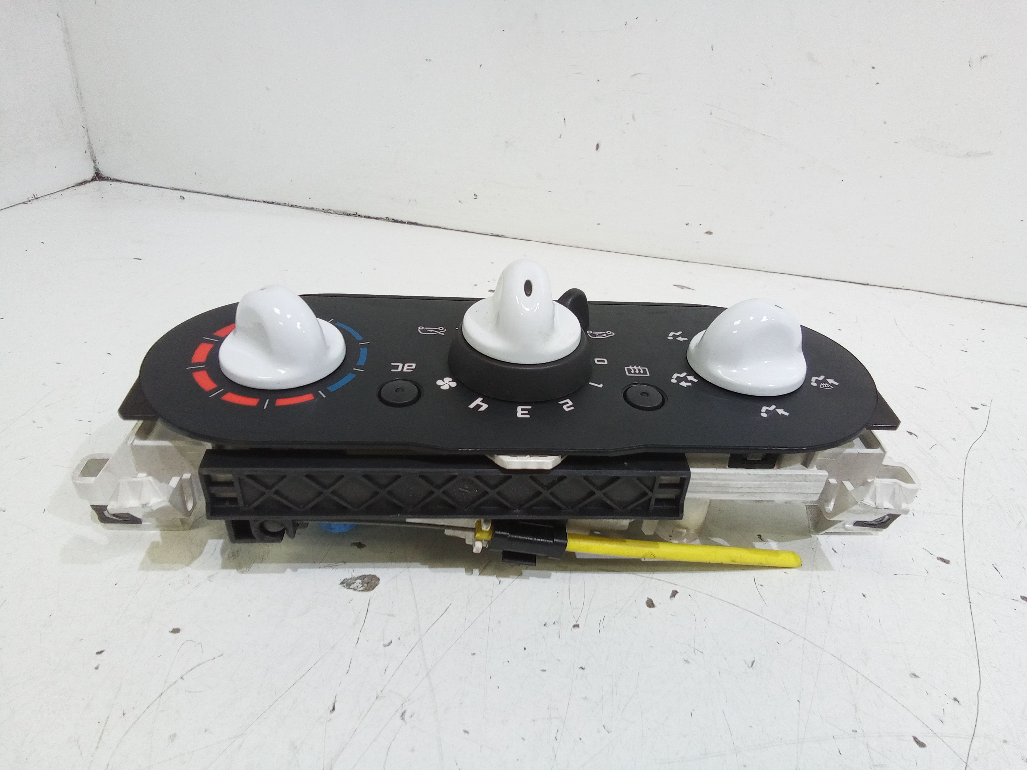 Comandi Clima RENAULT Twingo II serie  (07>14)