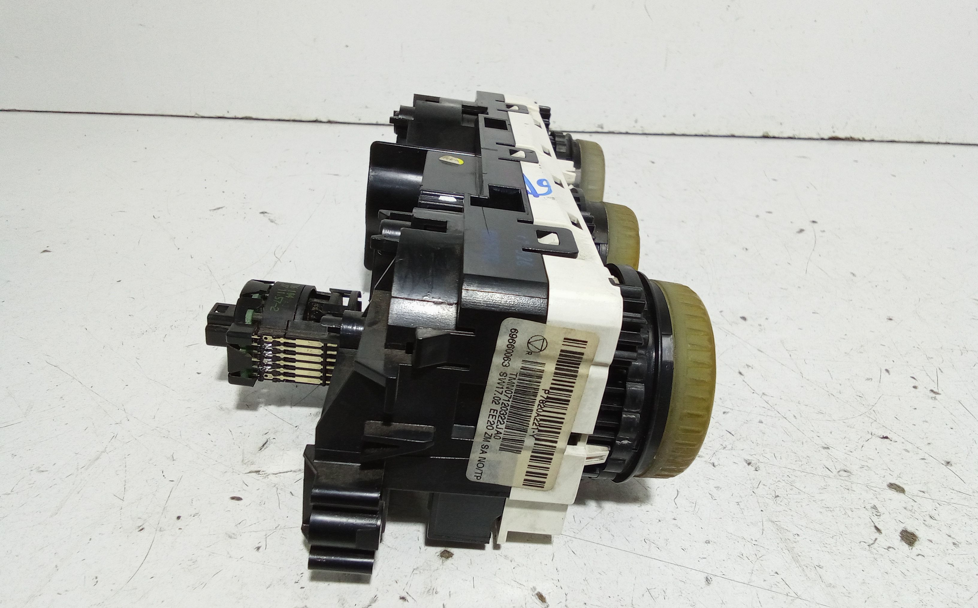 Comandi Clima MITSUBISHI Colt Serie 3P (Z30)  (04>12)