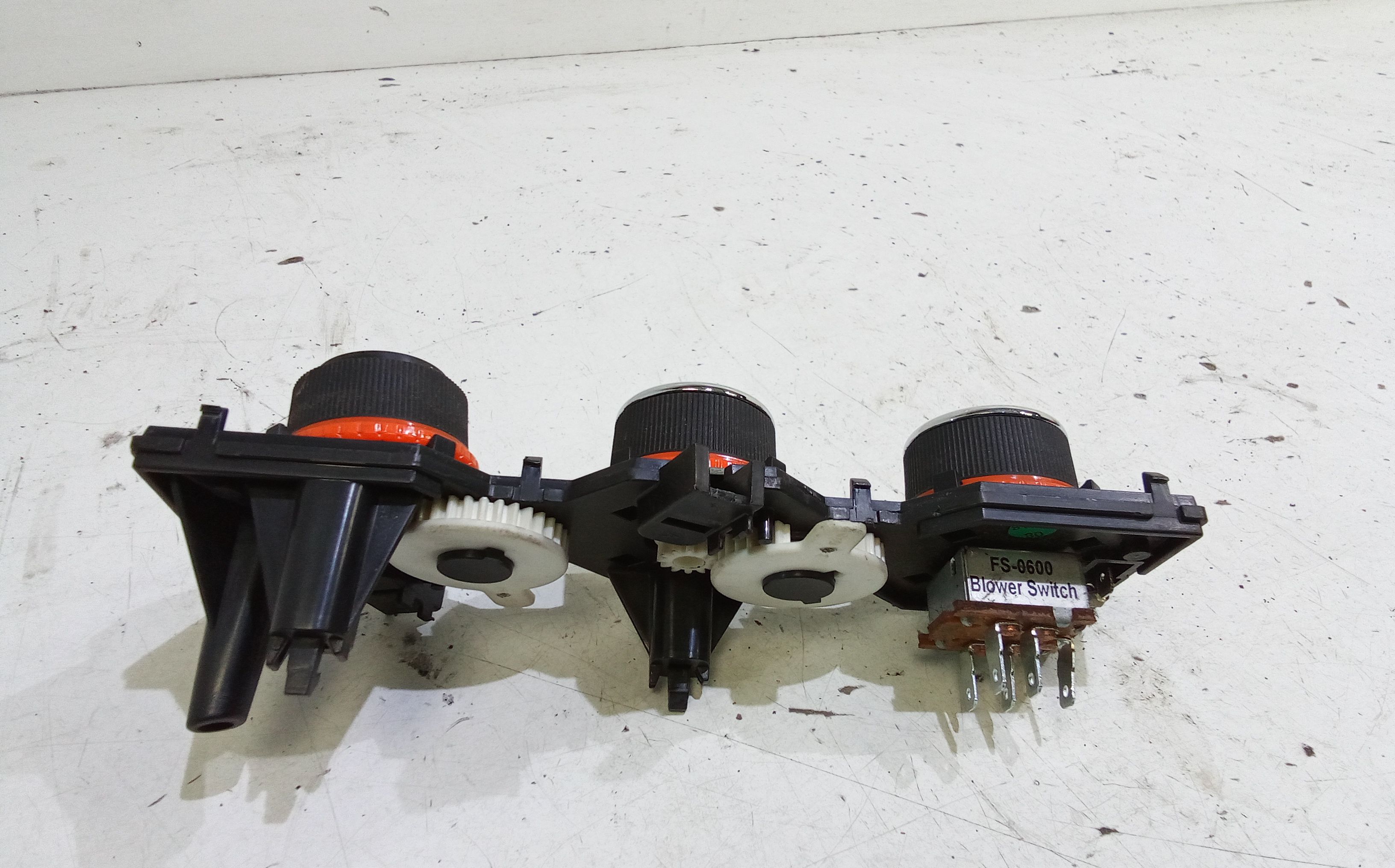 Comandi Clima MICROCAR DUE Serie P85 (18>)