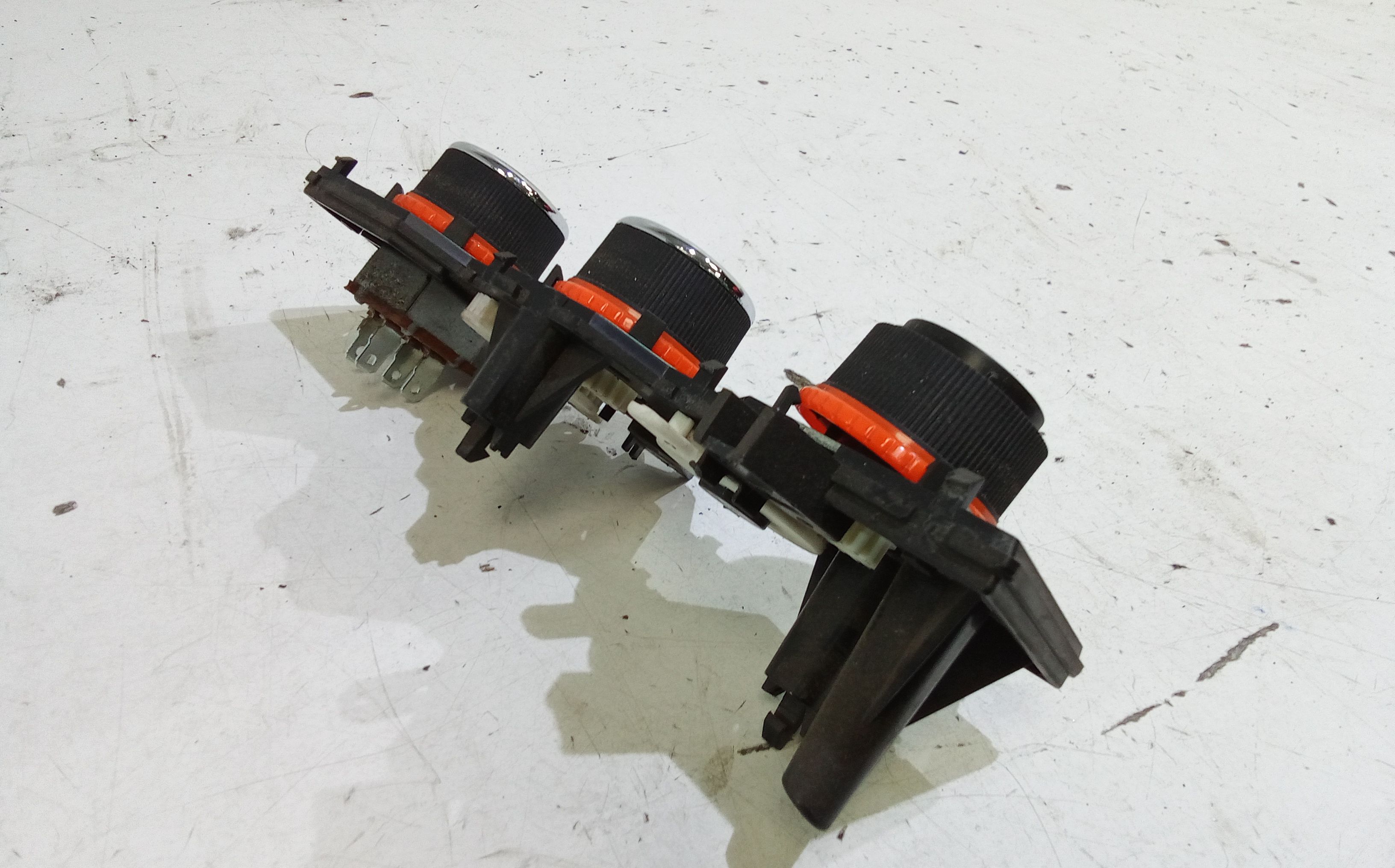 Comandi Clima MICROCAR DUE Serie P85 (18>)