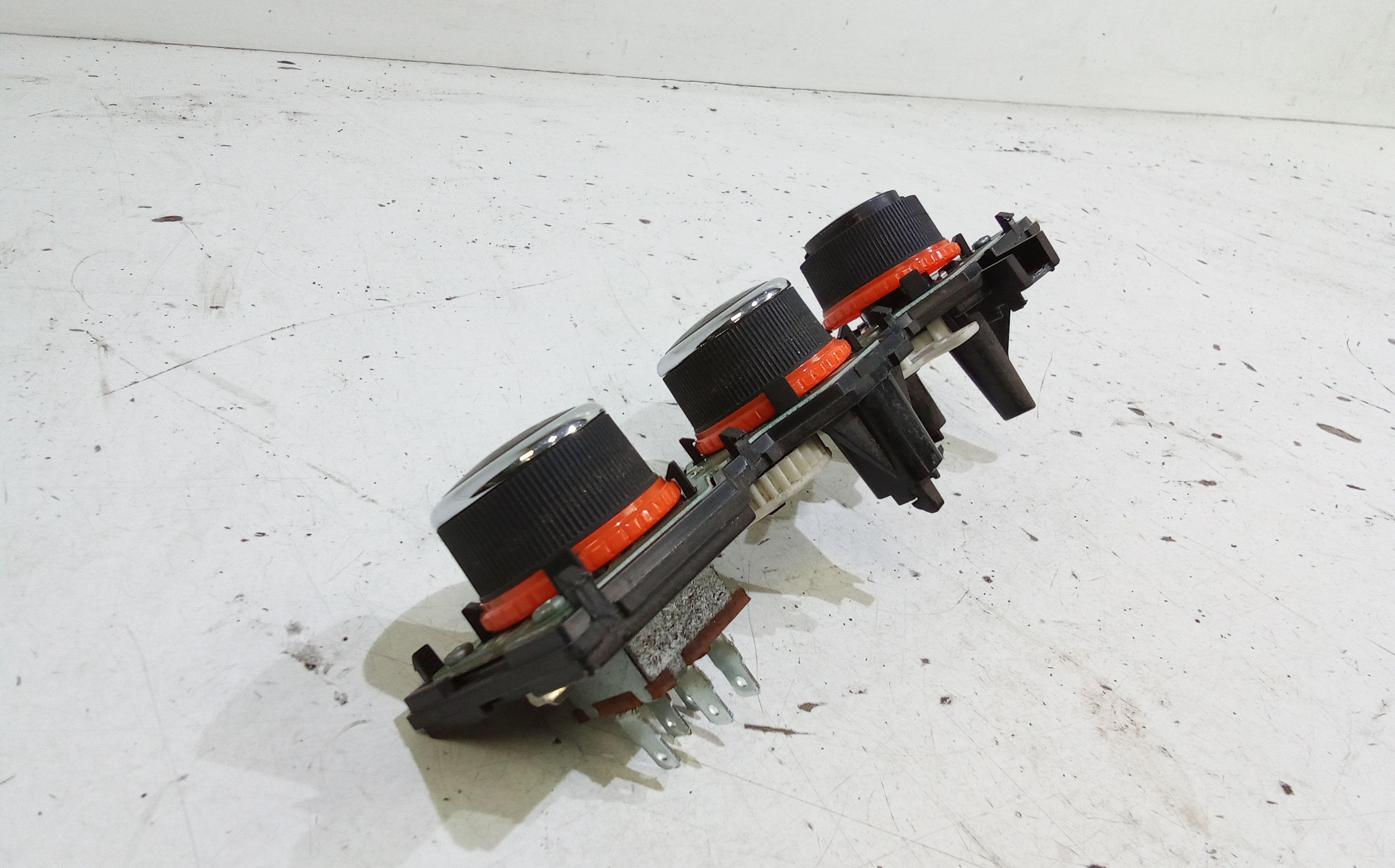 Comandi Clima MICROCAR DUE Serie P85 (18>)