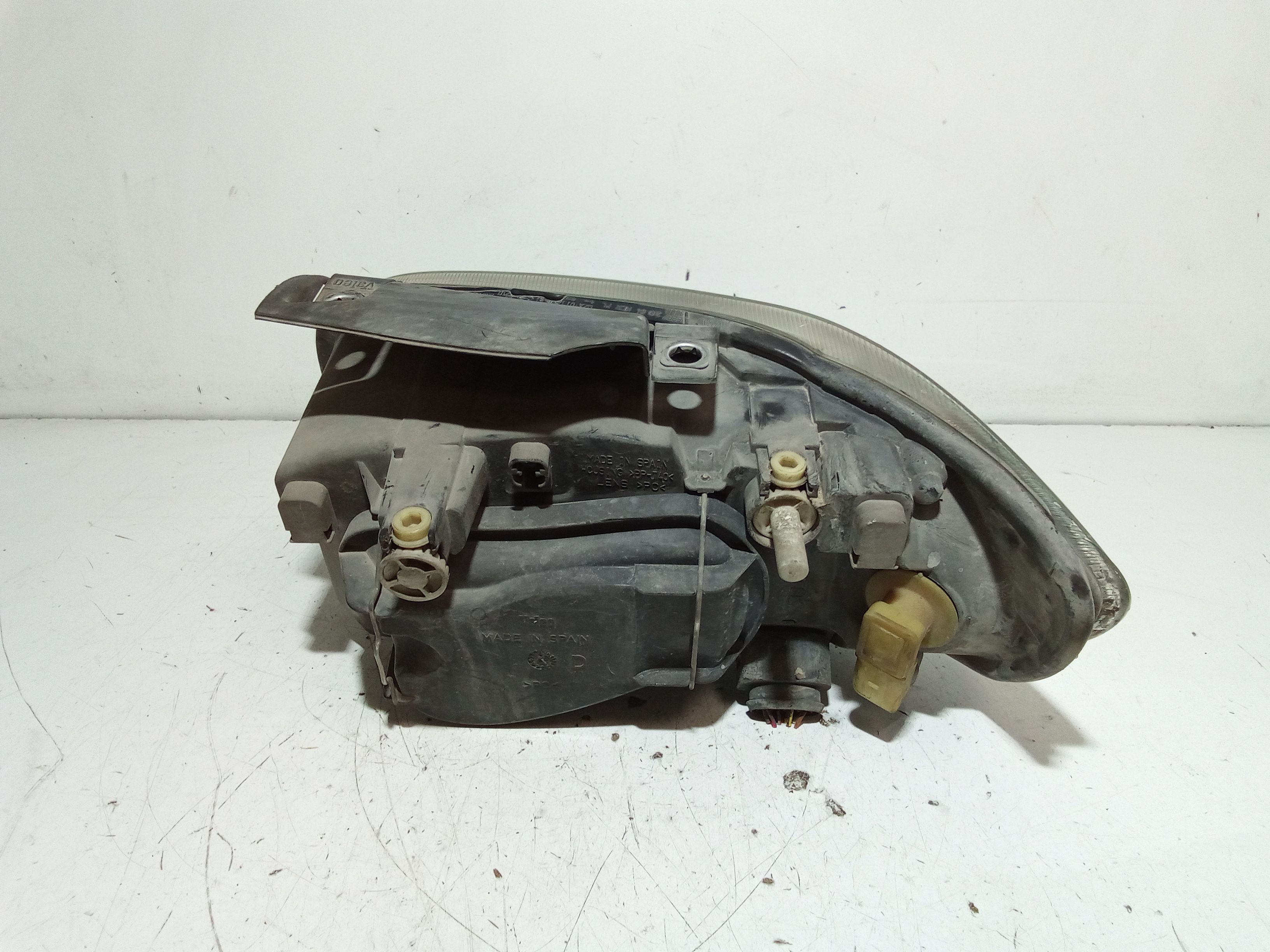 Faro anteriore Destro Passeggero SEAT Ibiza Serie (96>99)