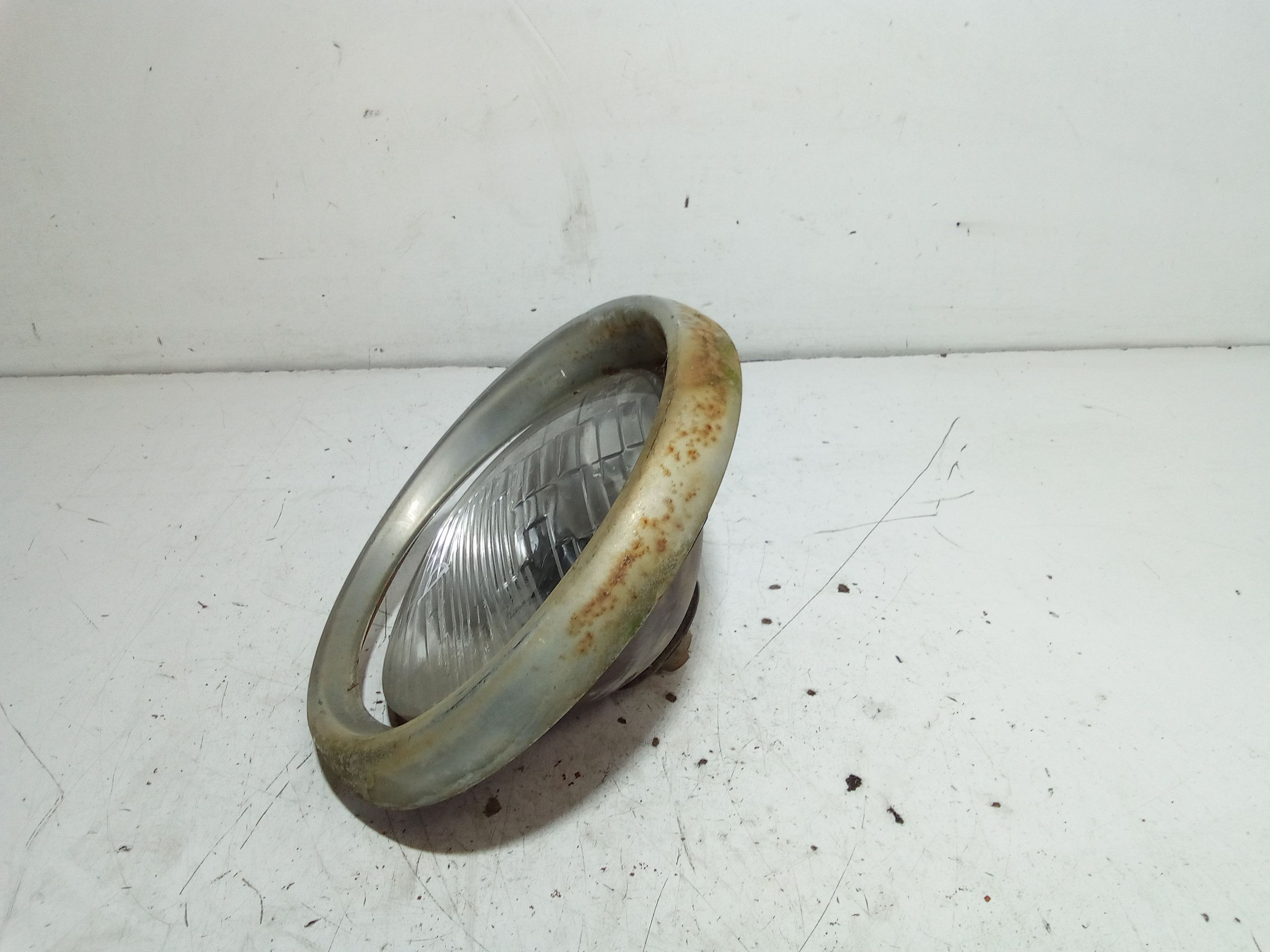 Faro anteriore Destro Passeggero FIAT 850 1 Serie