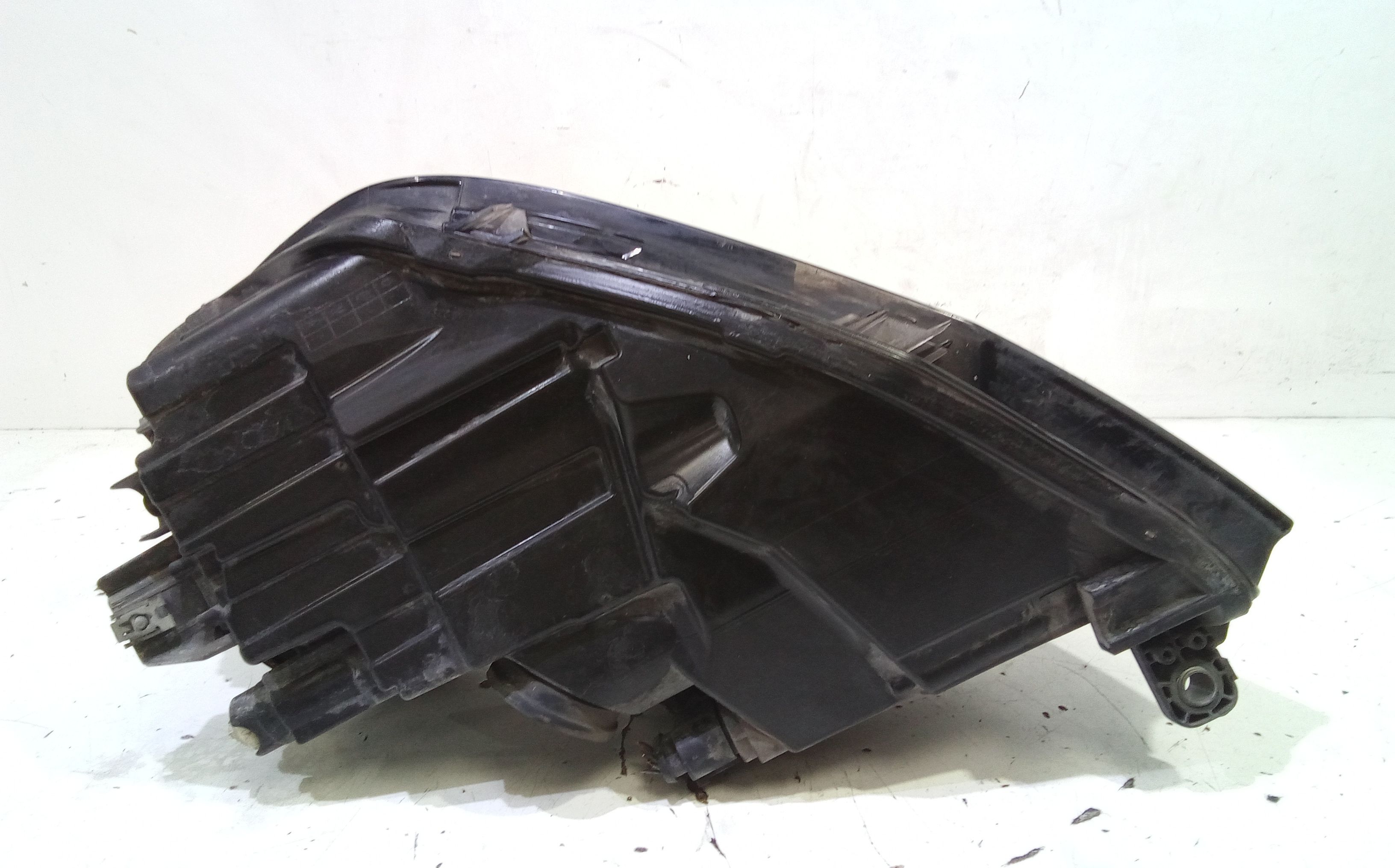 Faro anteriore Destro Passeggero VOLKSWAGEN Caddy 4 Serie