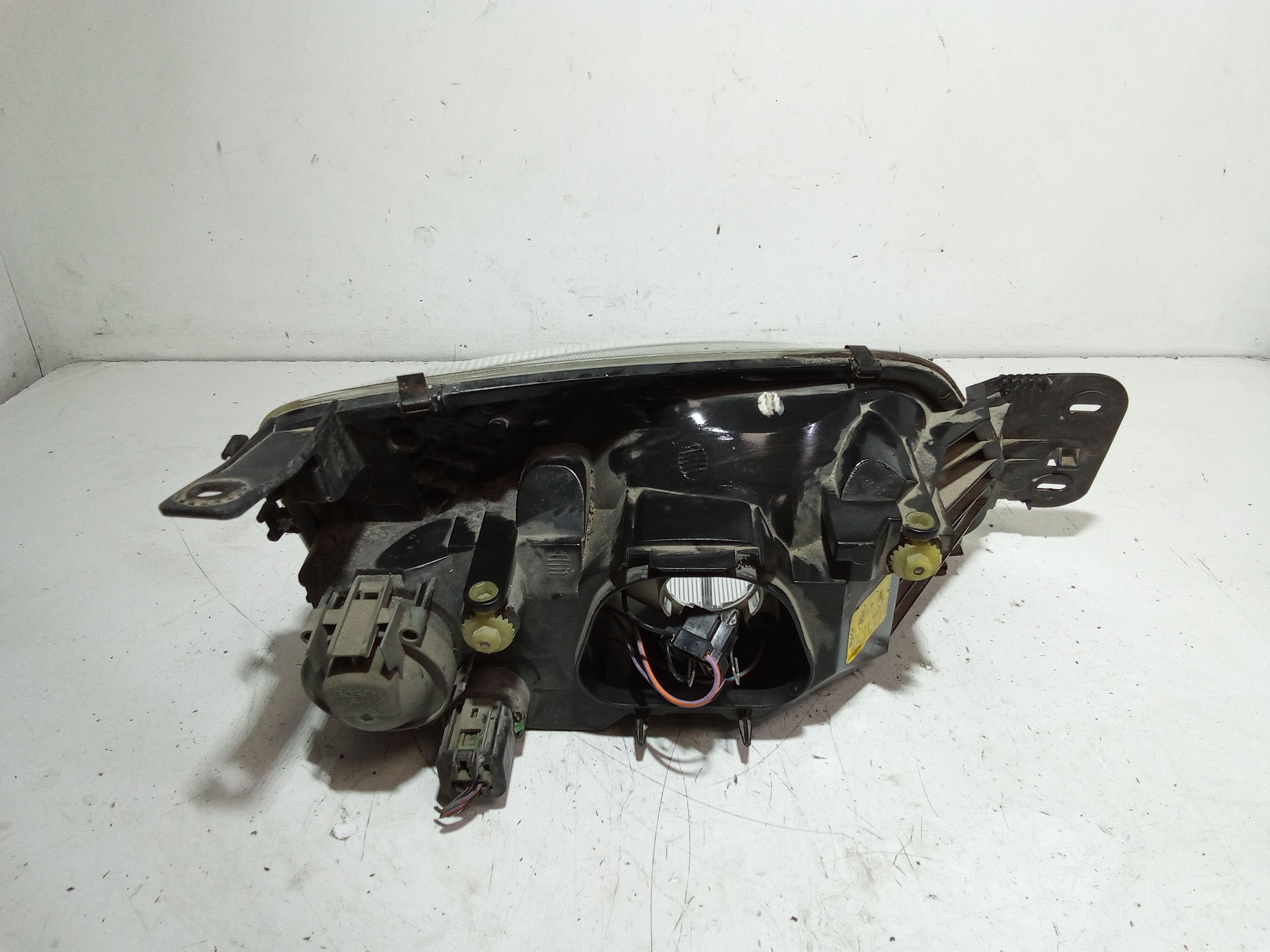 Faro anteriore Sinistro Guida FORD Fiesta 3 Serie