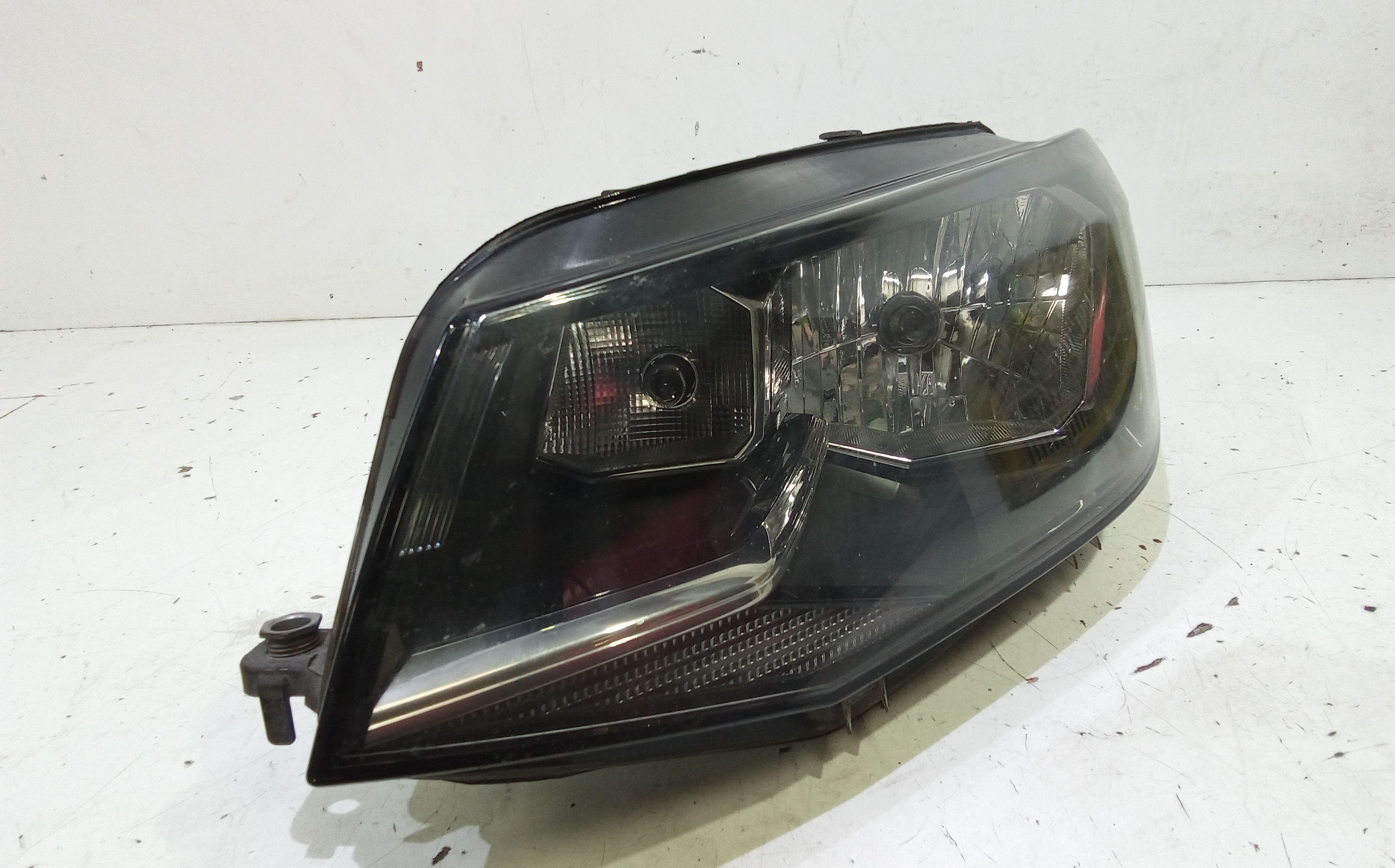 Faro anteriore Sinistro Guida VOLKSWAGEN Caddy 4 Serie