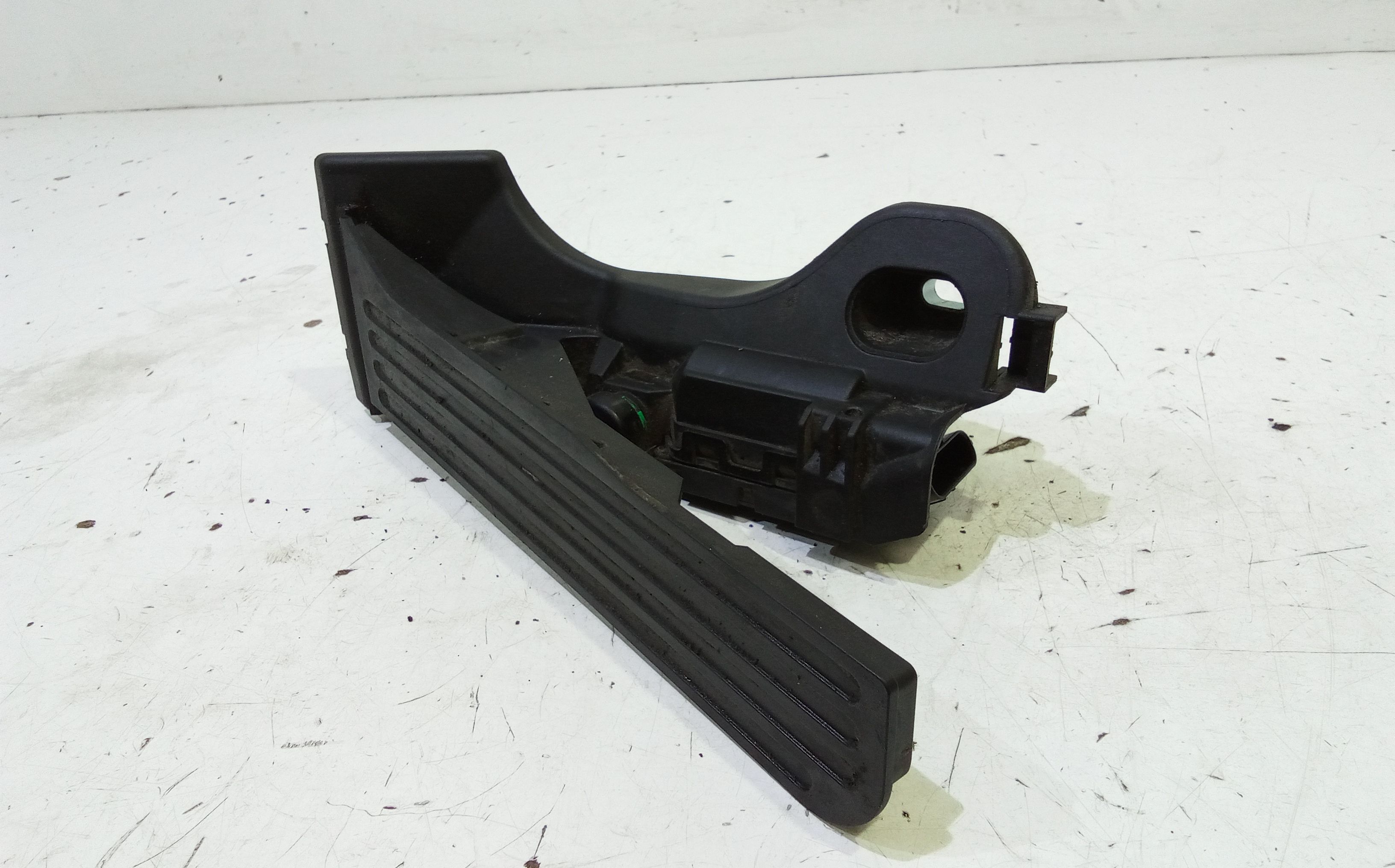 Pedale acceleratore VOLKSWAGEN Caddy 4 Serie