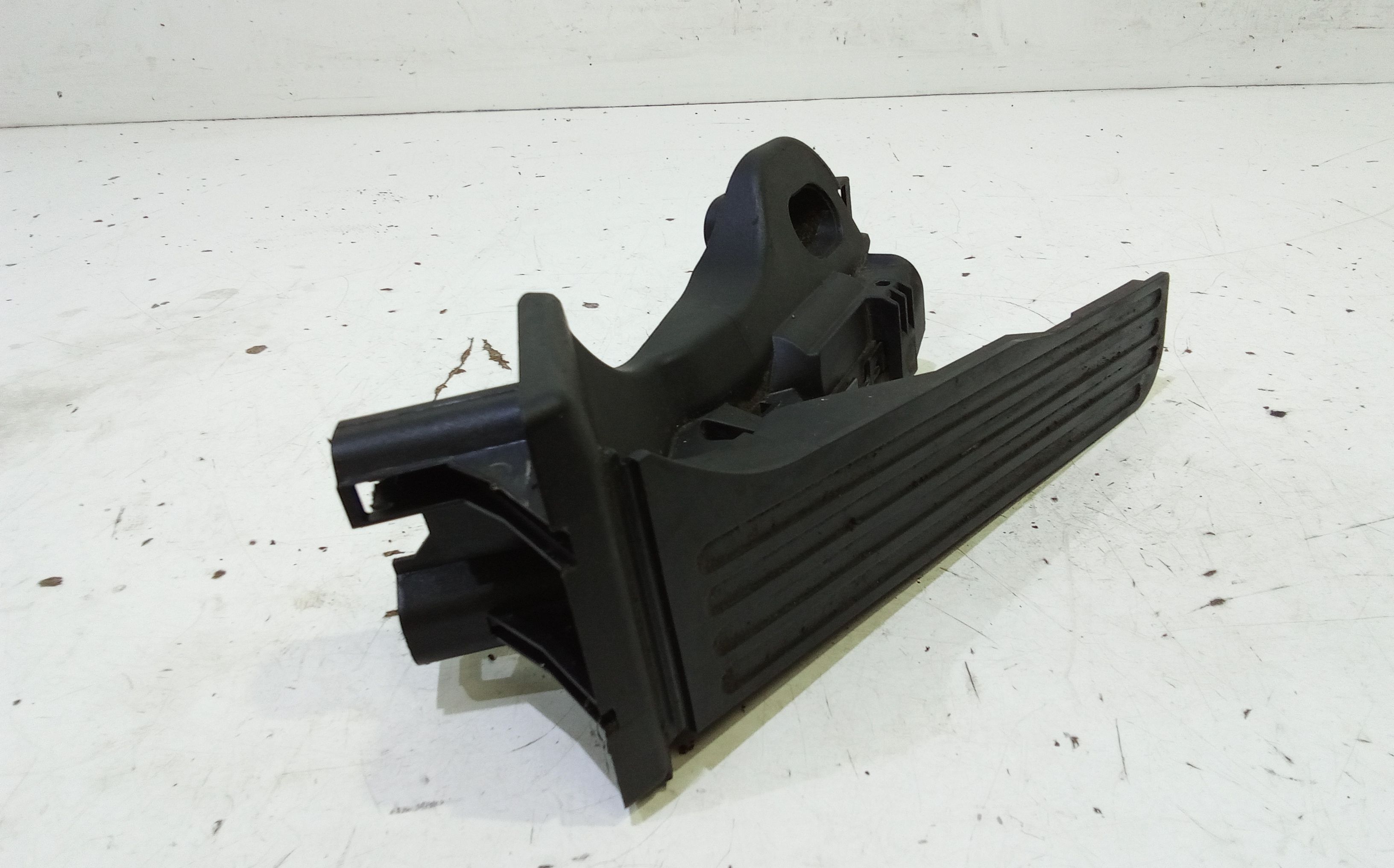 Pedale acceleratore VOLKSWAGEN Caddy 4 Serie