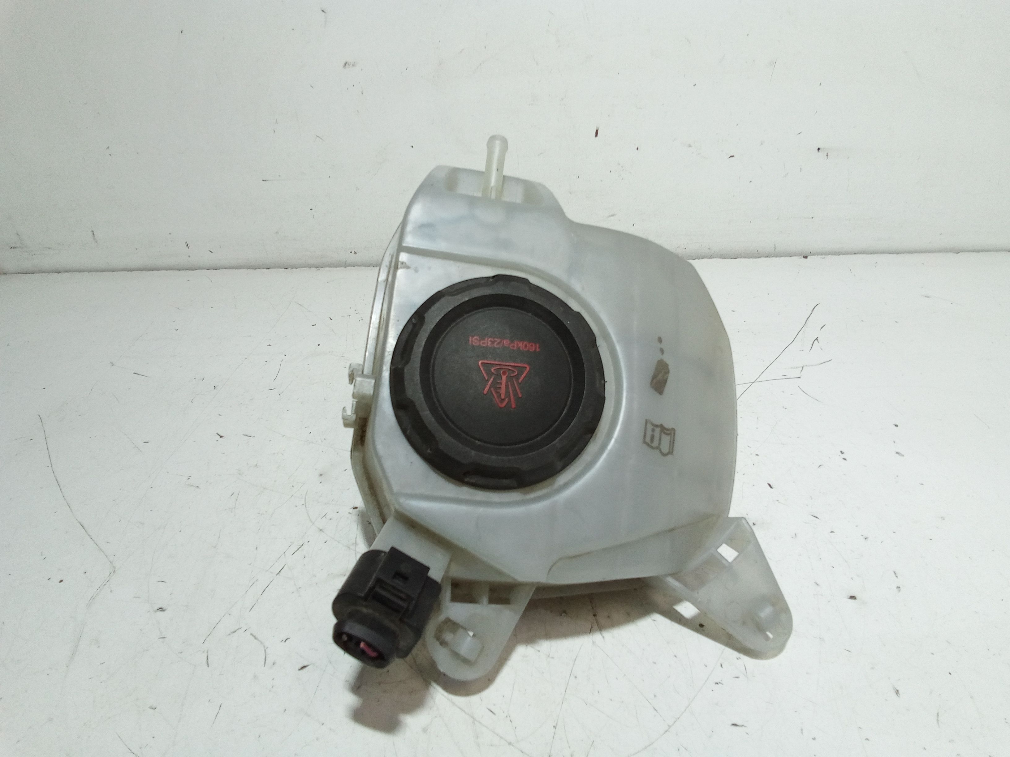 Vaschetta liquido radiatore VOLKSWAGEN Polo 6 Serie