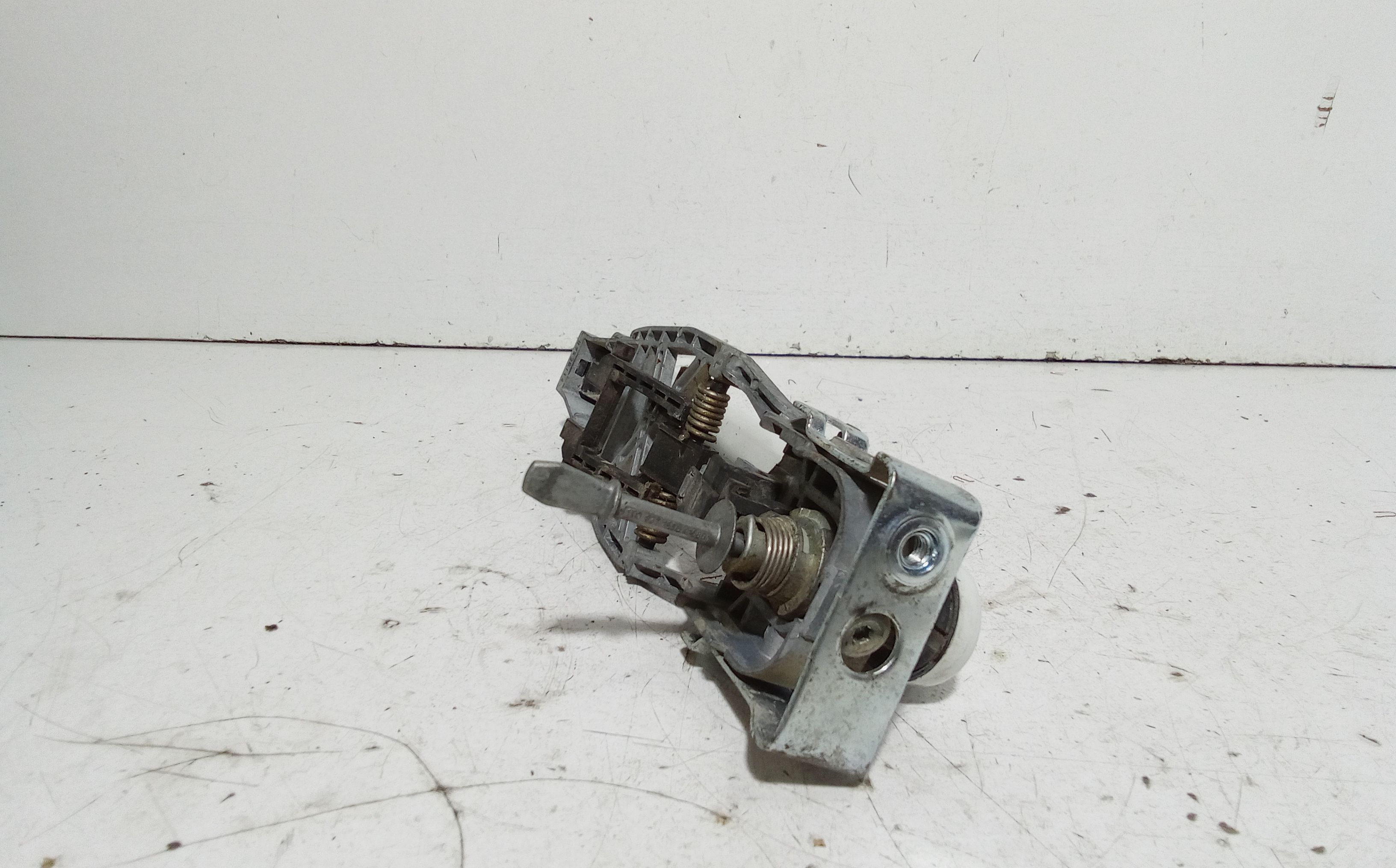 Maniglia esterna Anteriore Sinistra VOLKSWAGEN Touran 3 Serie