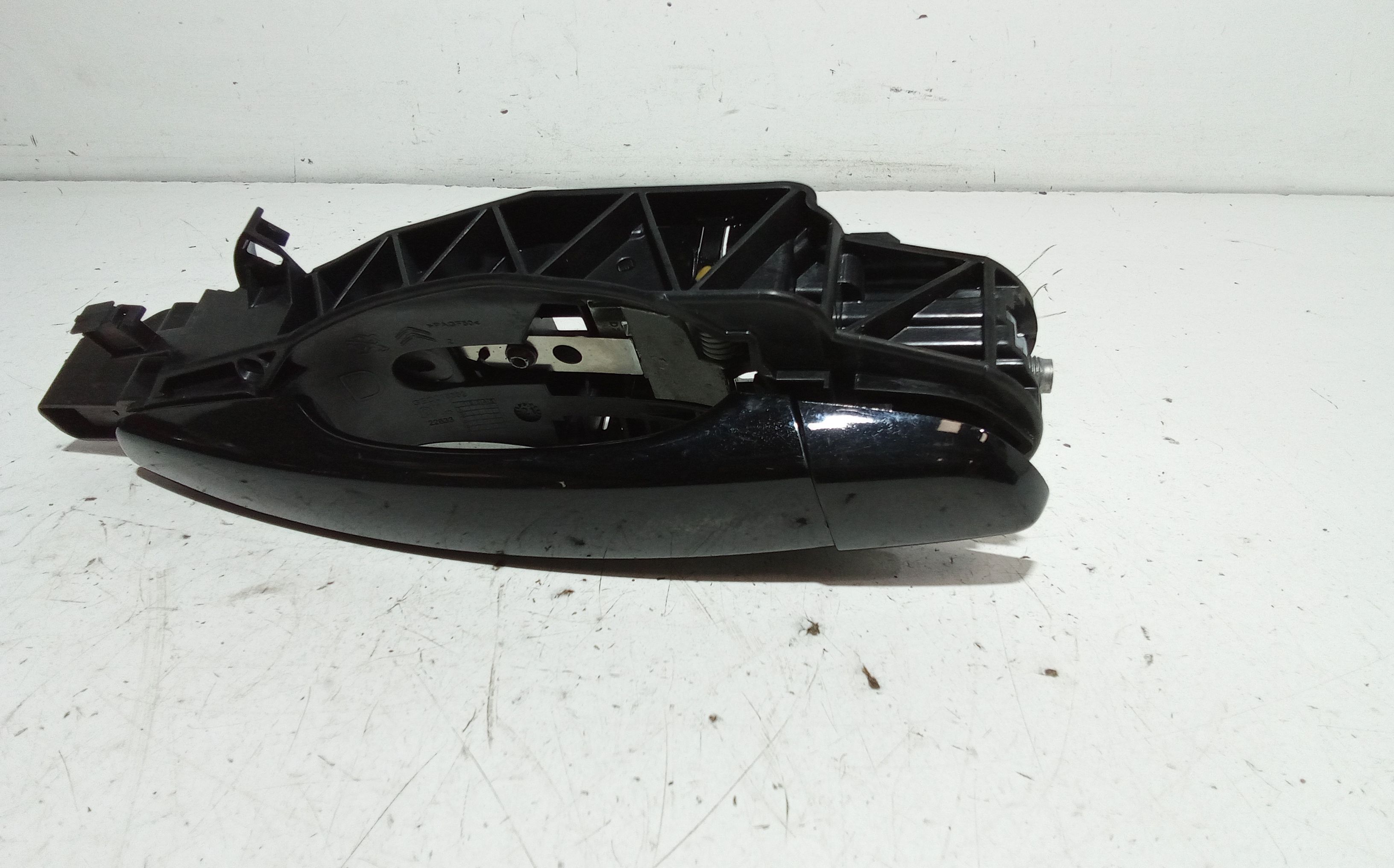 Maniglia esterna Anteriore Destra PEUGEOT 208 Serie (19>)