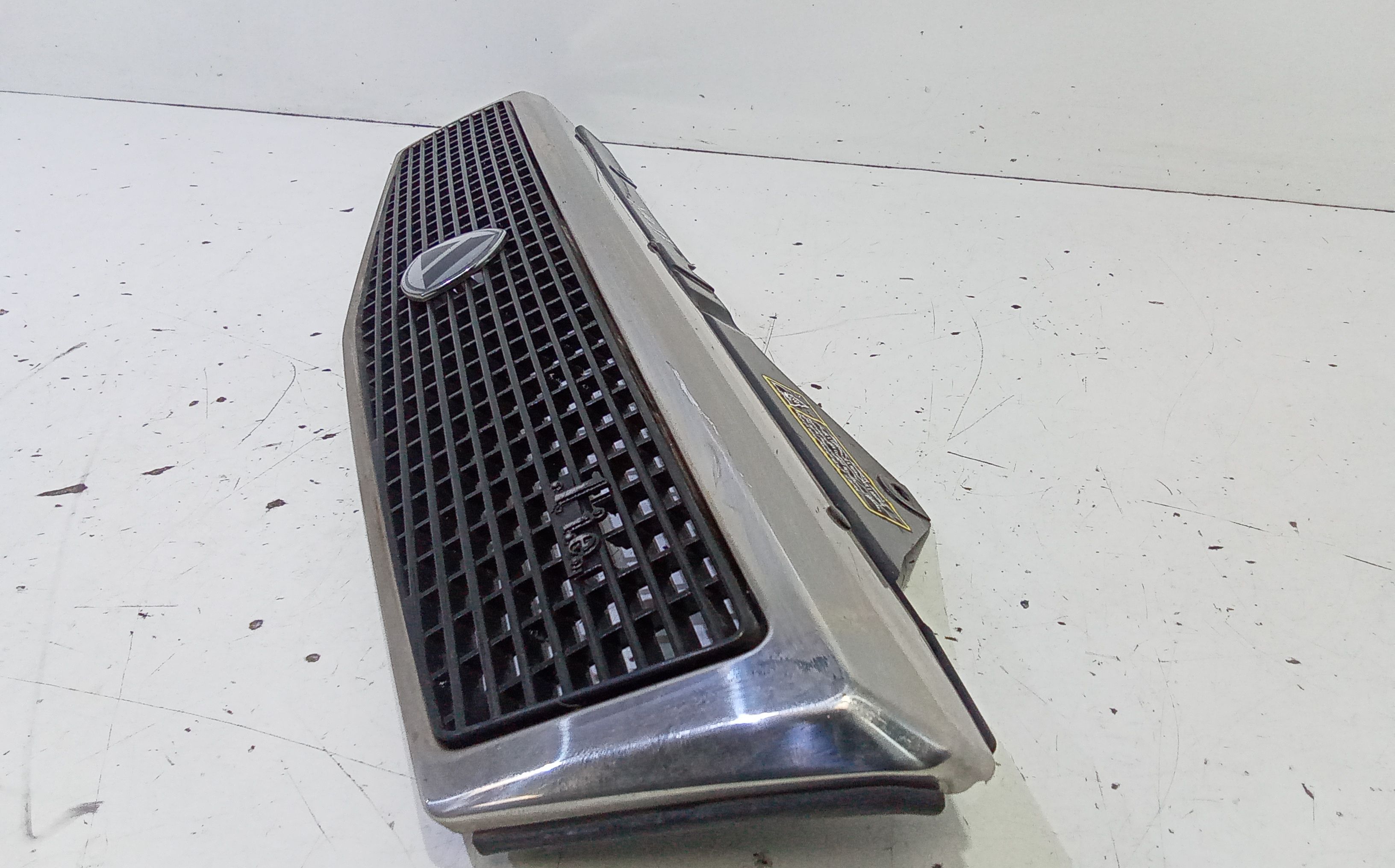 Griglia Anteriore LANCIA Y10 Serie (85>95)