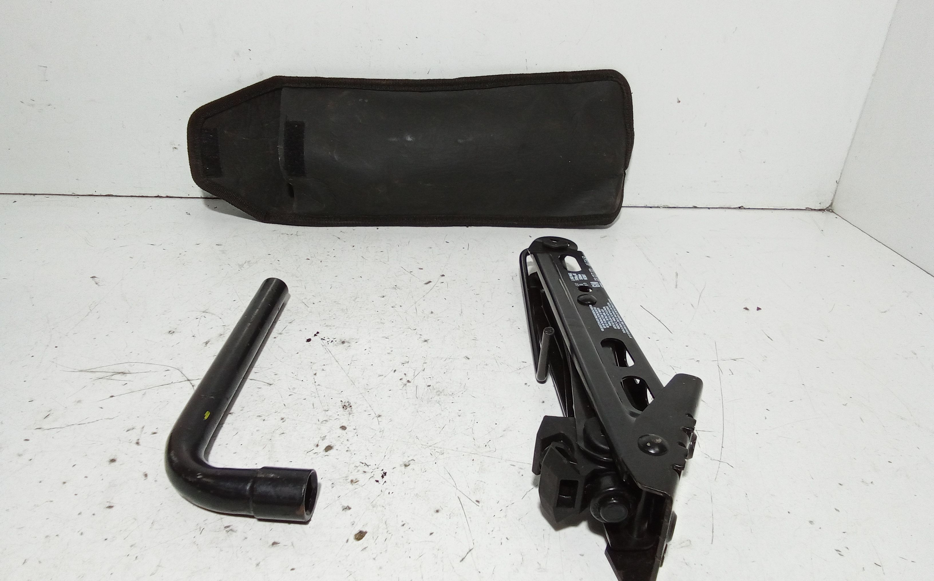 Cric RENAULT Megane III (08>16)