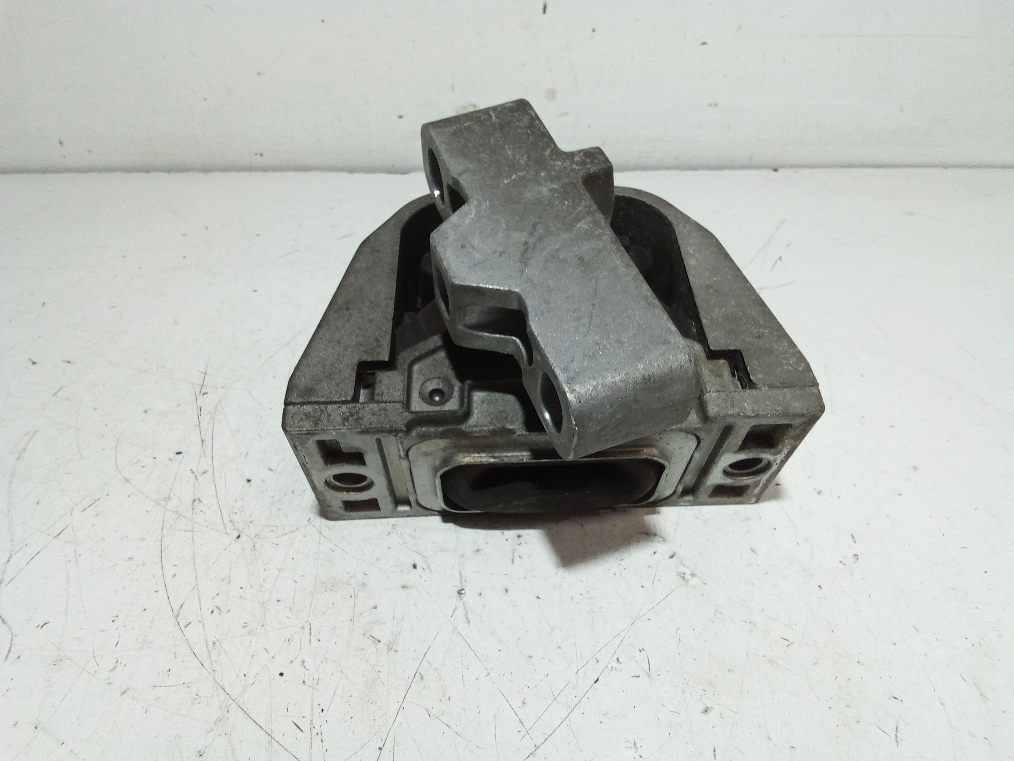 Supporto motore VOLKSWAGEN New Beetle 1 Serie