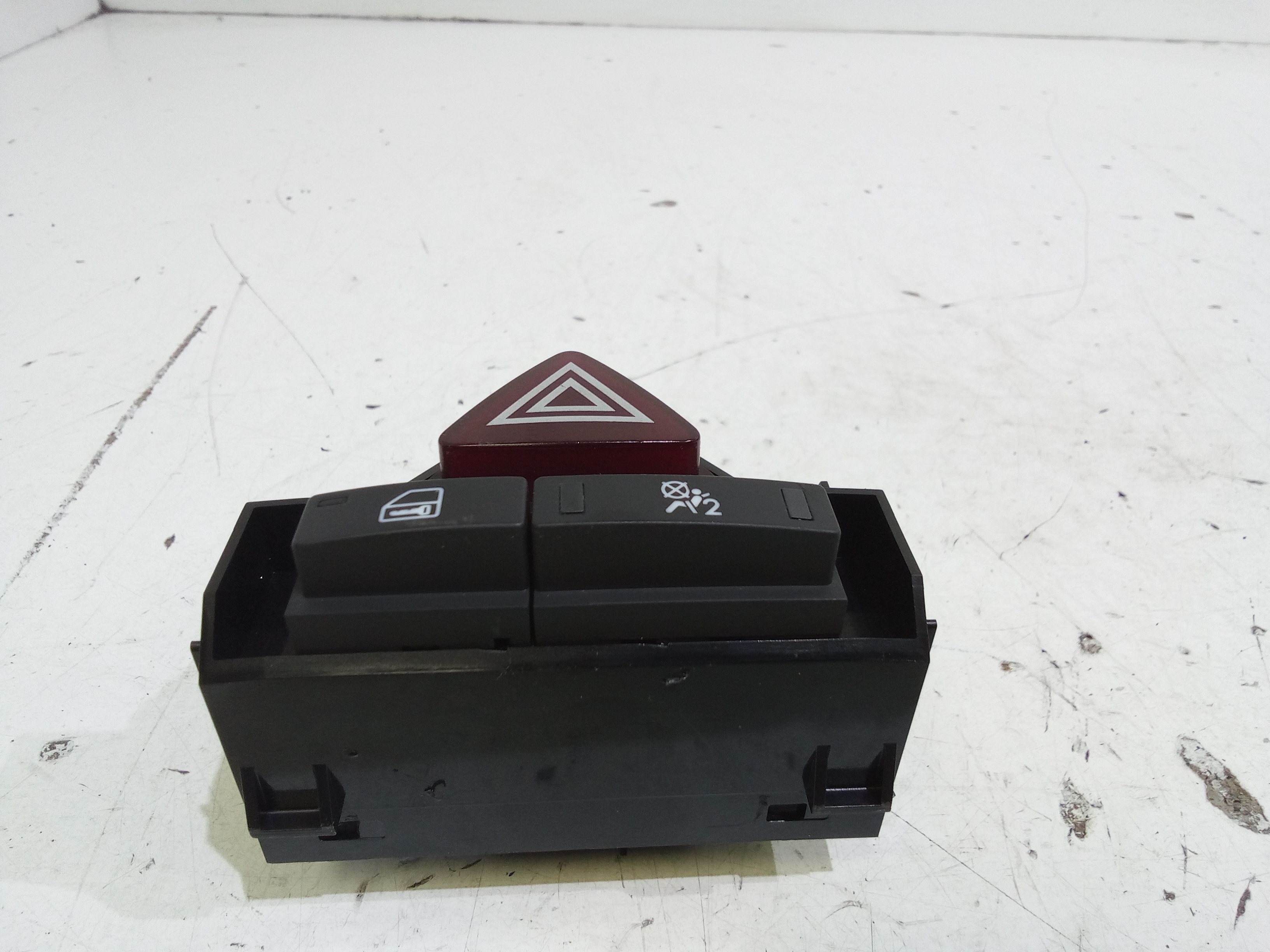 Pulsante luci di emergenza OPEL Corsa D 5P 1 Serie