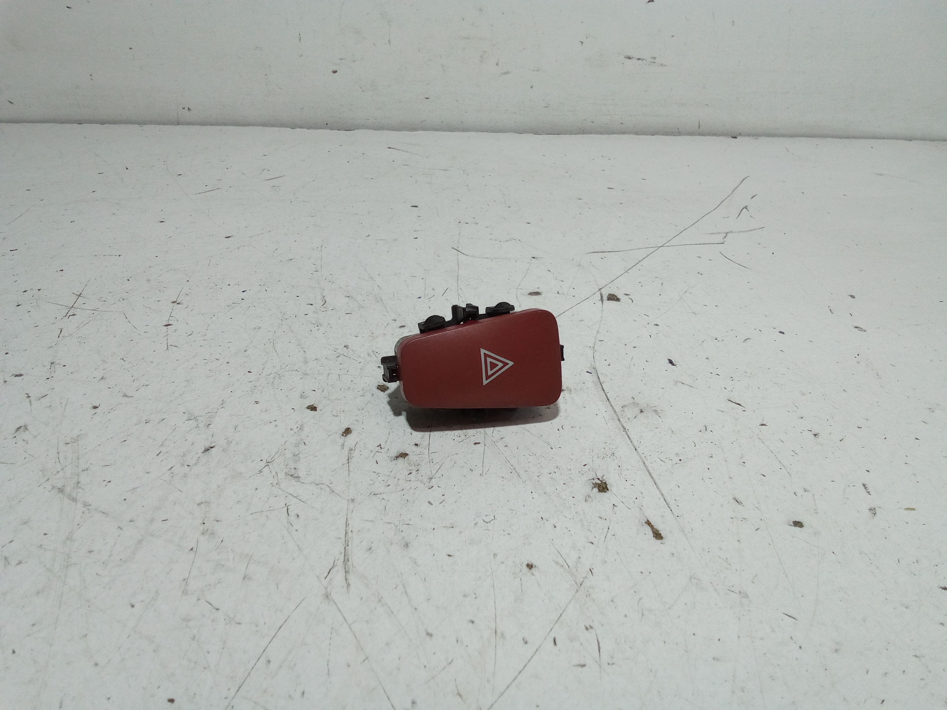 Pulsante luci di emergenza FIAT Croma 2 Serie