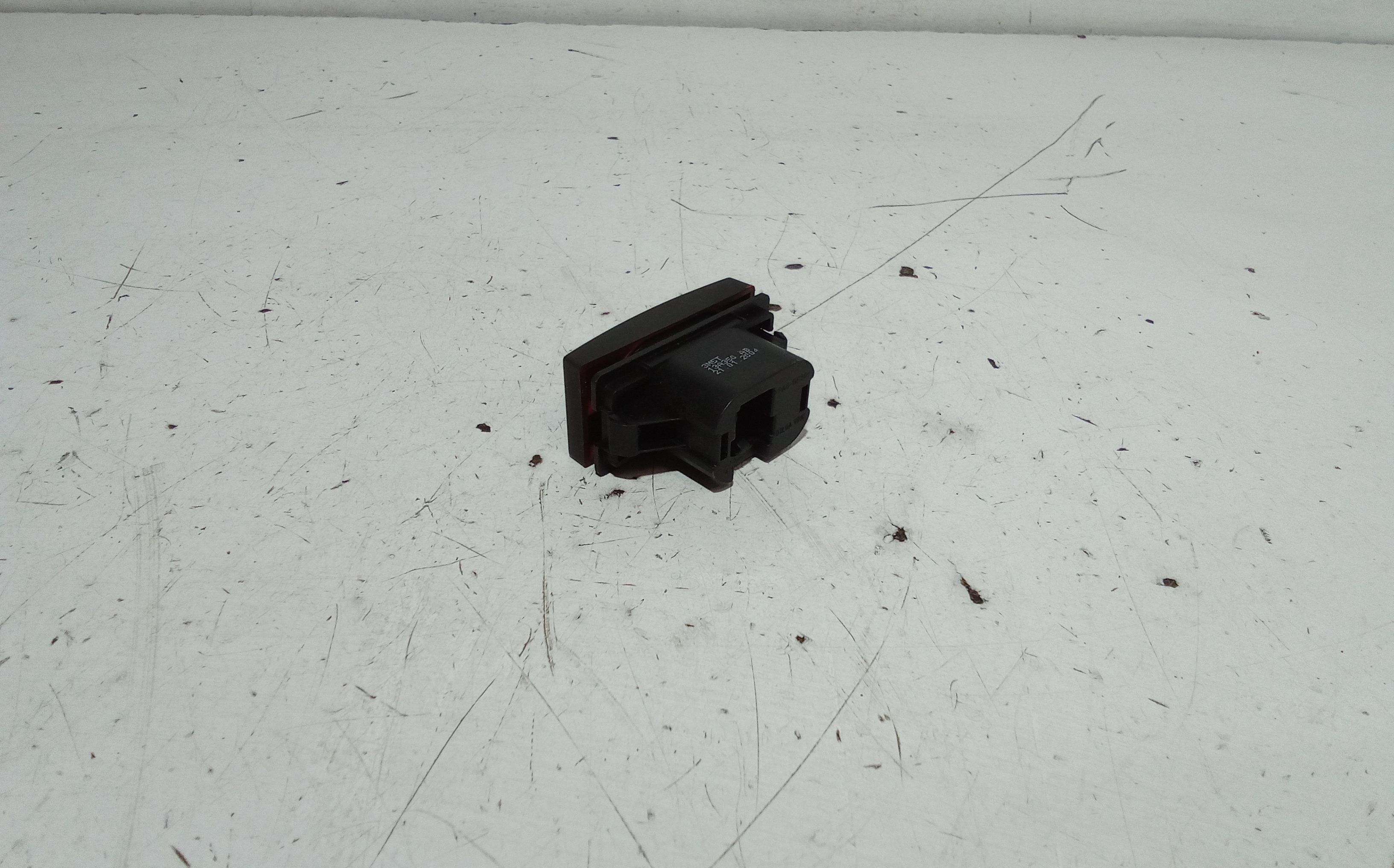 Pulsante luci di emergenza FORD C - Max Serie (03>07)