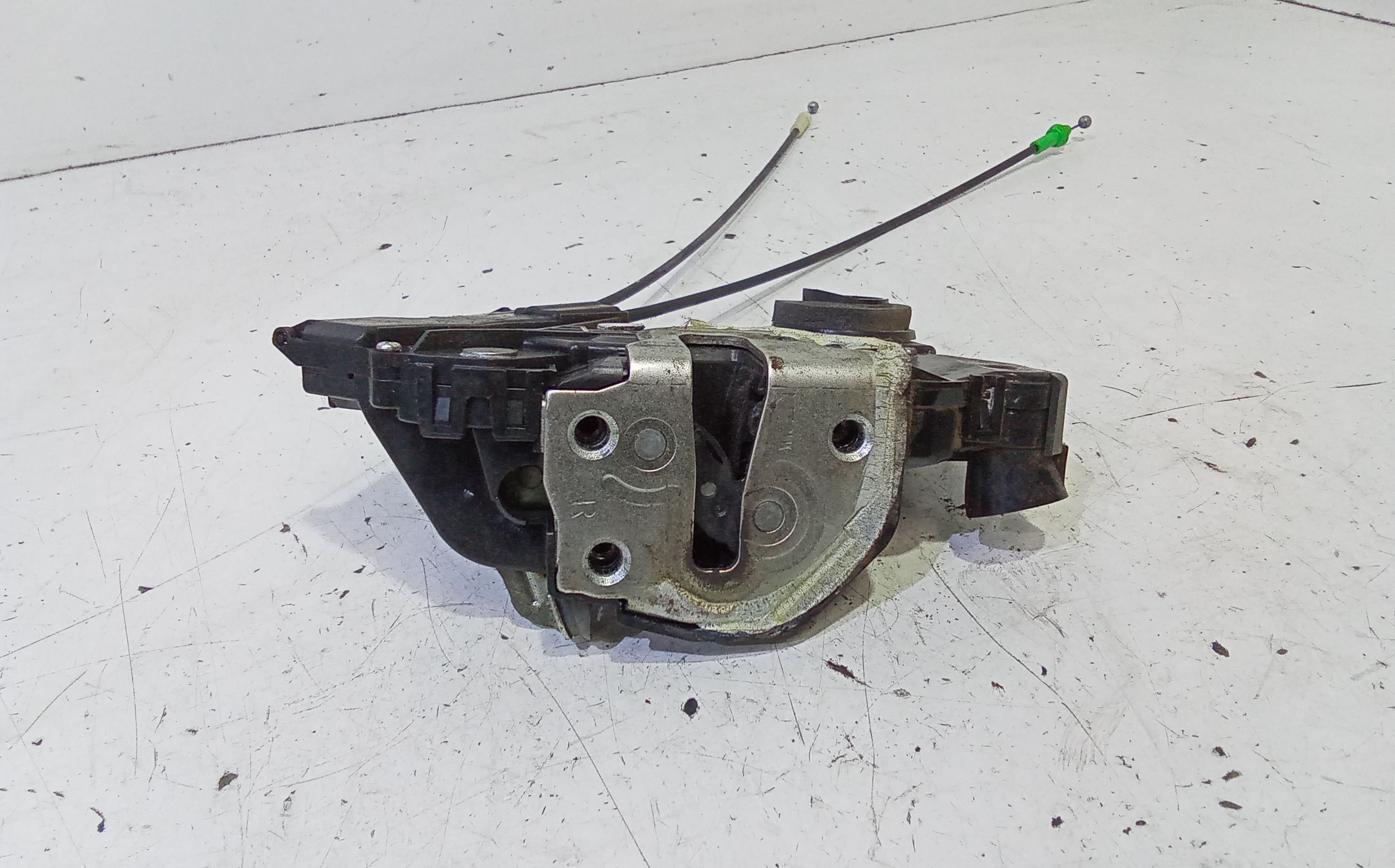 Serratura Anteriore Destra TOYOTA Yaris Serie (05>08)