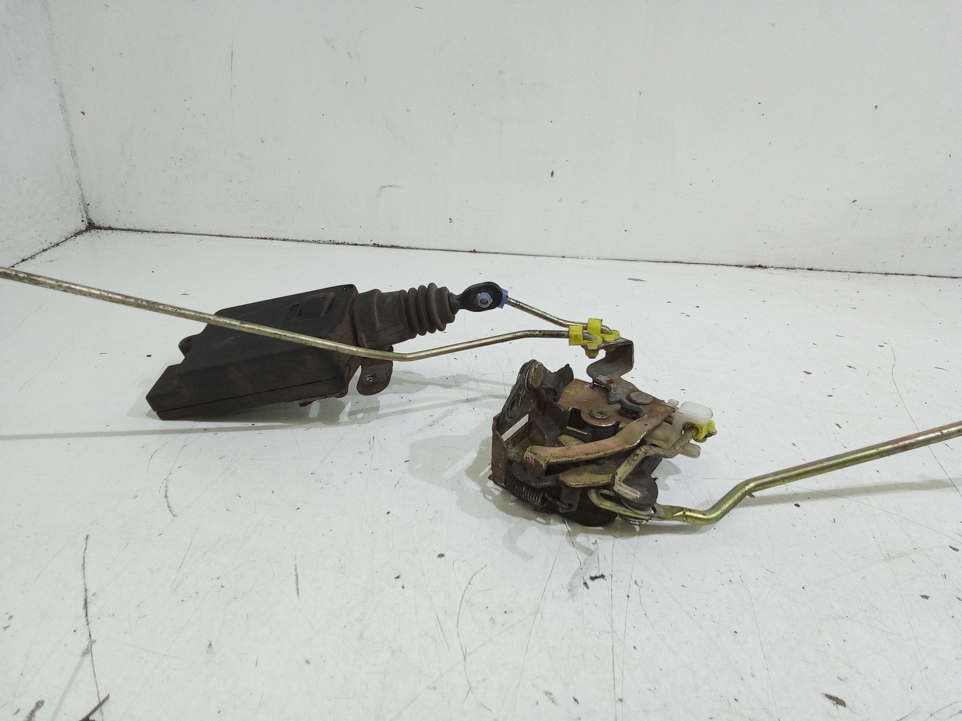 Serratura Anteriore Destra HYUNDAI Atos Prime 3 Serie