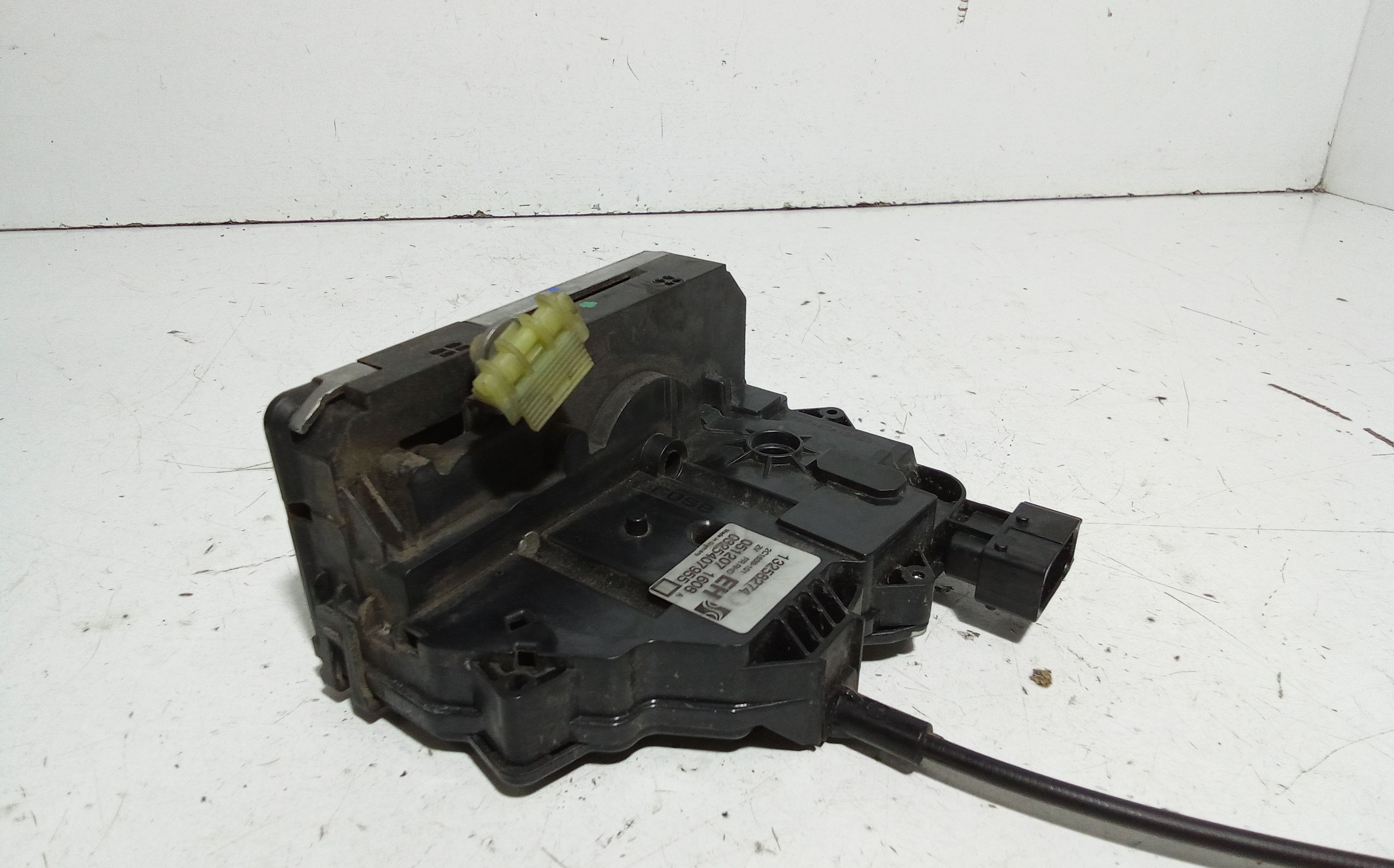 Serratura Anteriore Destra OPEL Corsa D 5P 1 Serie