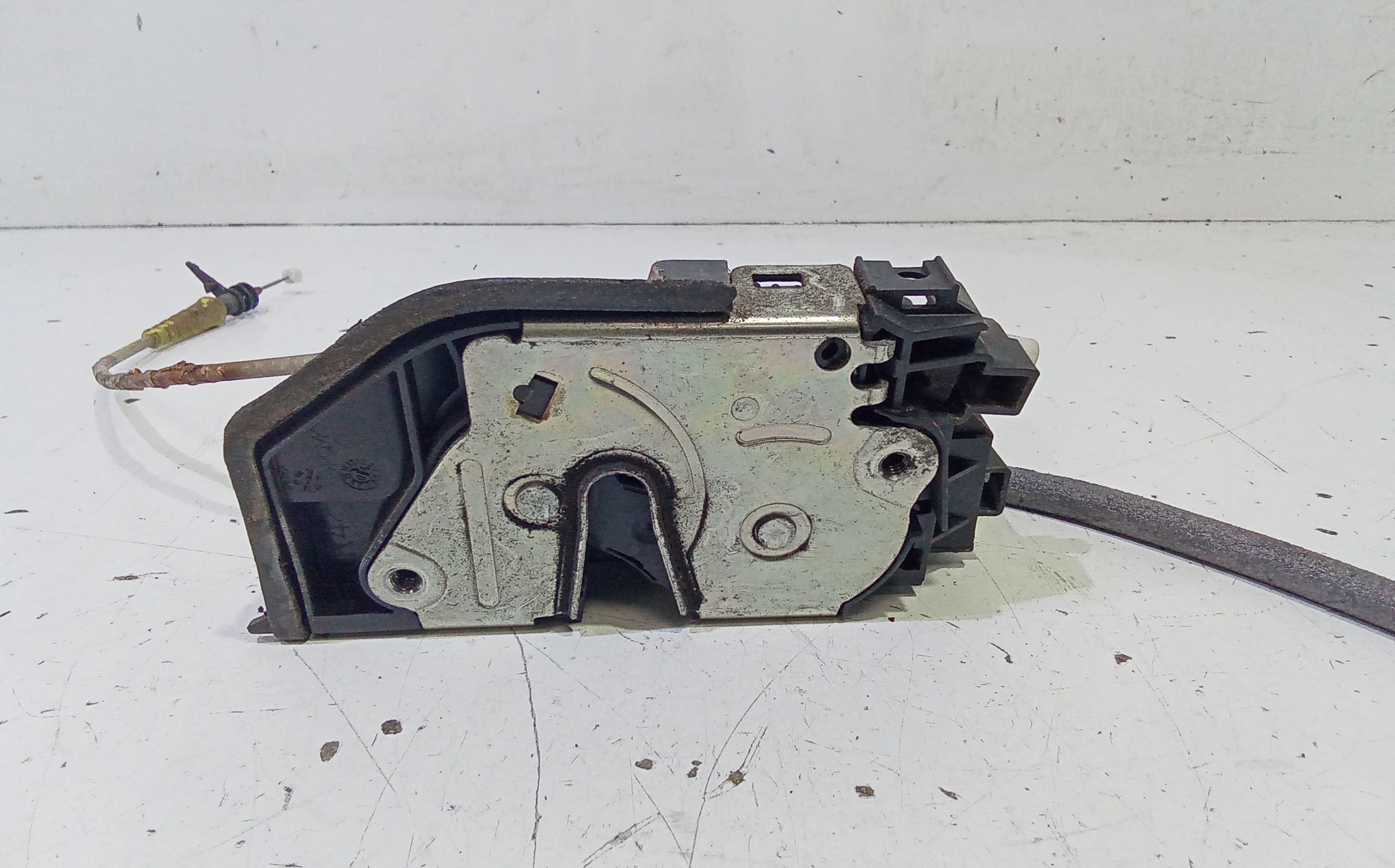 Serratura Anteriore Destra BMW Serie 1 Serie (E87) (04>07)