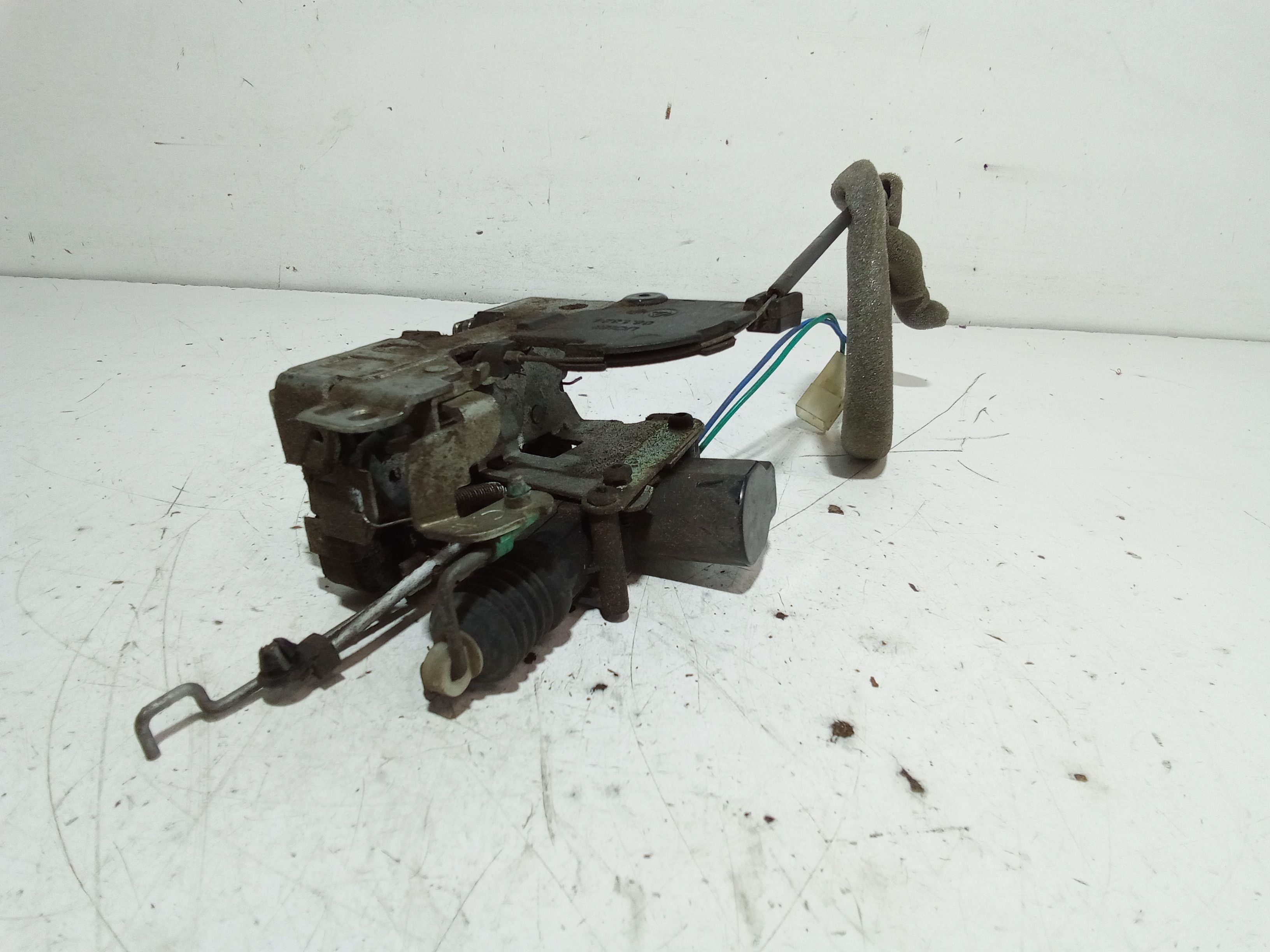 Serratura Anteriore Destra MICROCAR DUE Serie P85 (18>)