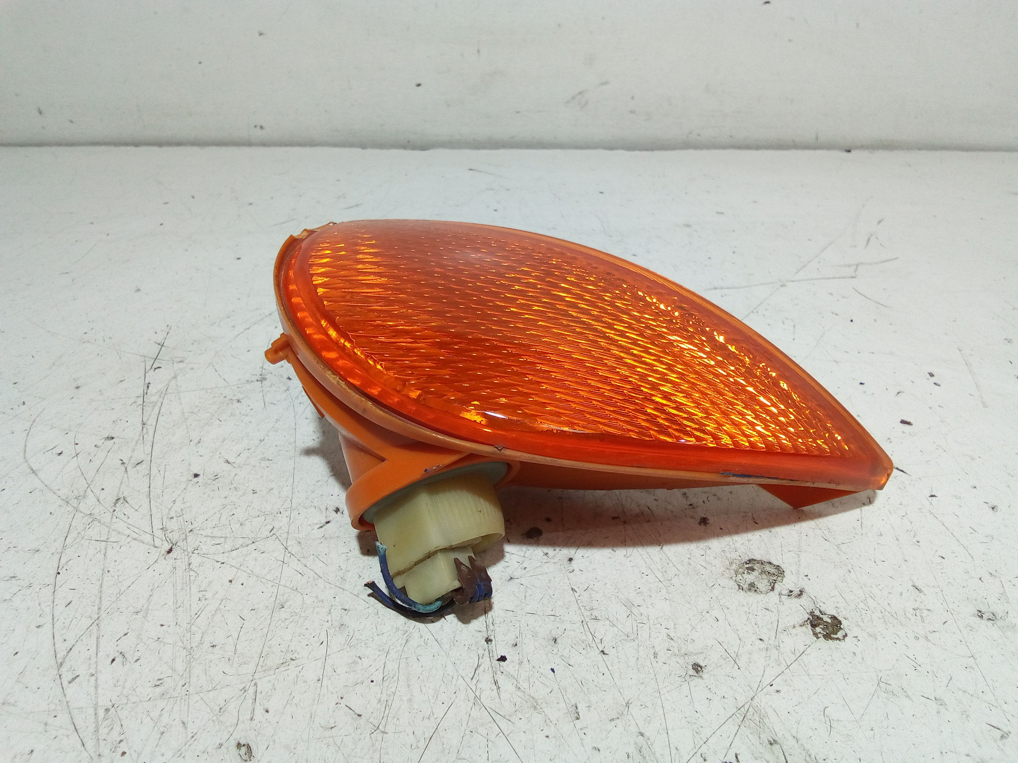 Freccia fanalino ant DX lato passeggero FIAT Seicento Serie (98>00)