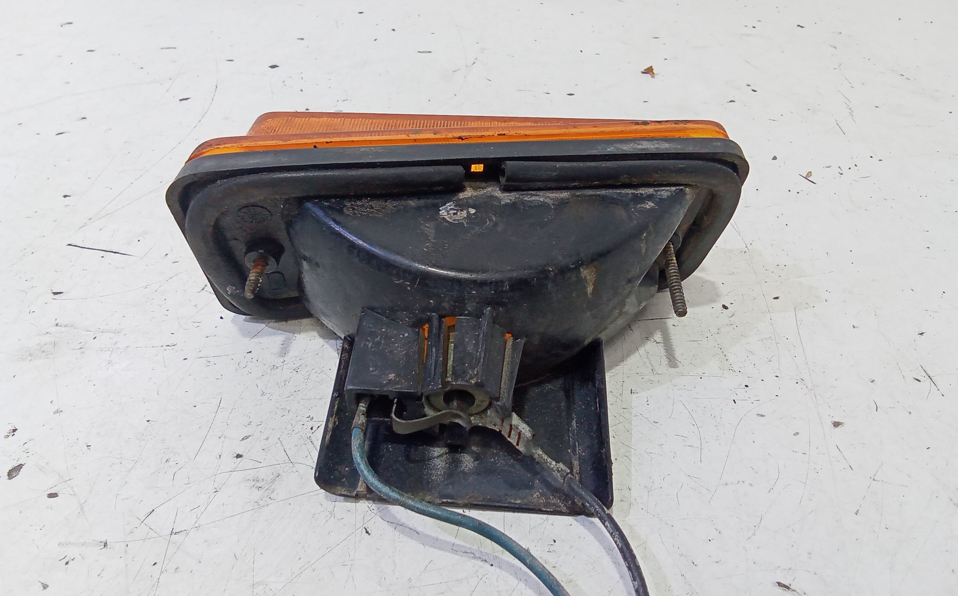 Freccia fanalino ant DX lato passeggero FIAT 126 1 Serie