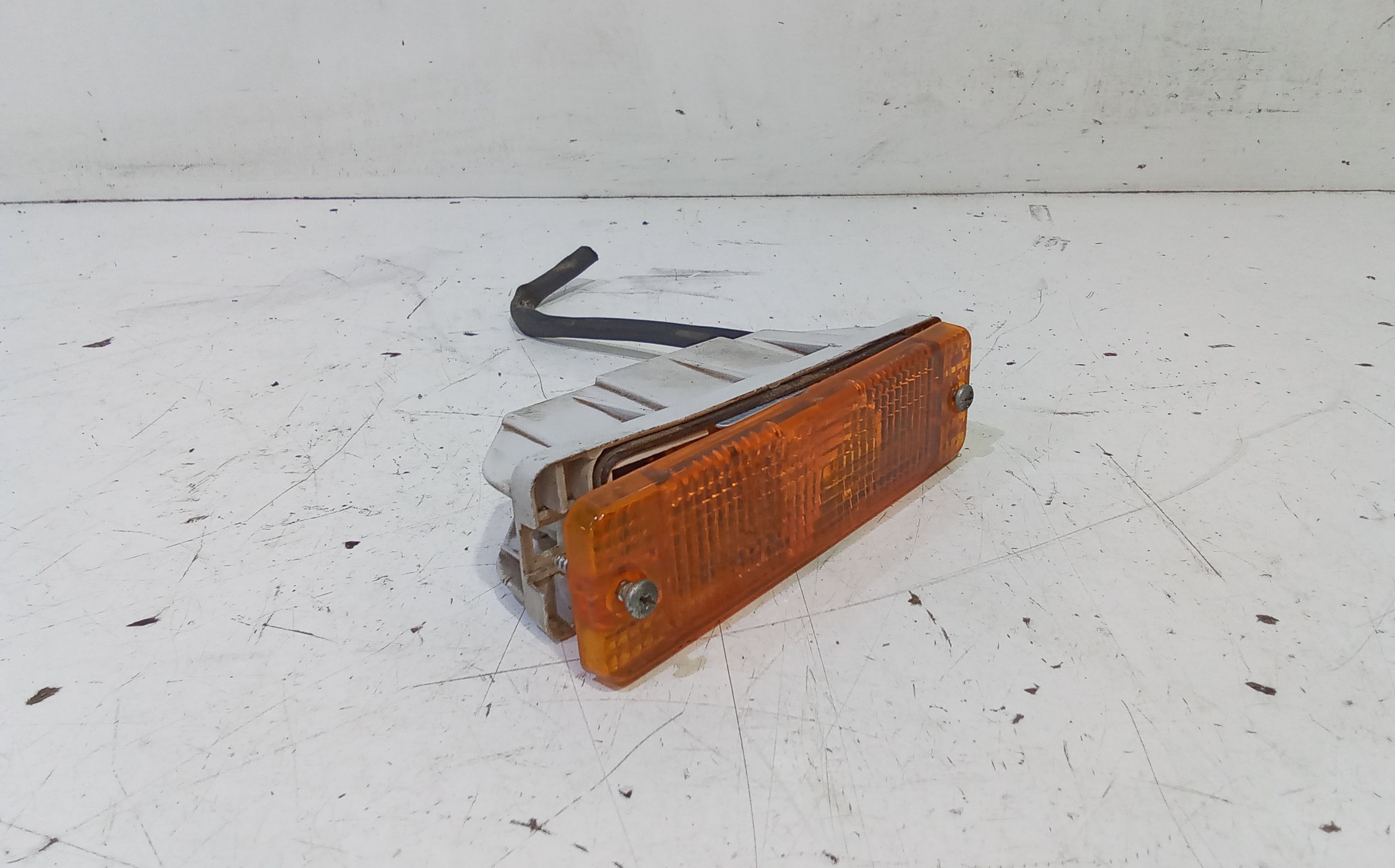 Freccia fanalino ant DX lato passeggero VOLKSWAGEN Polo 2 Serie