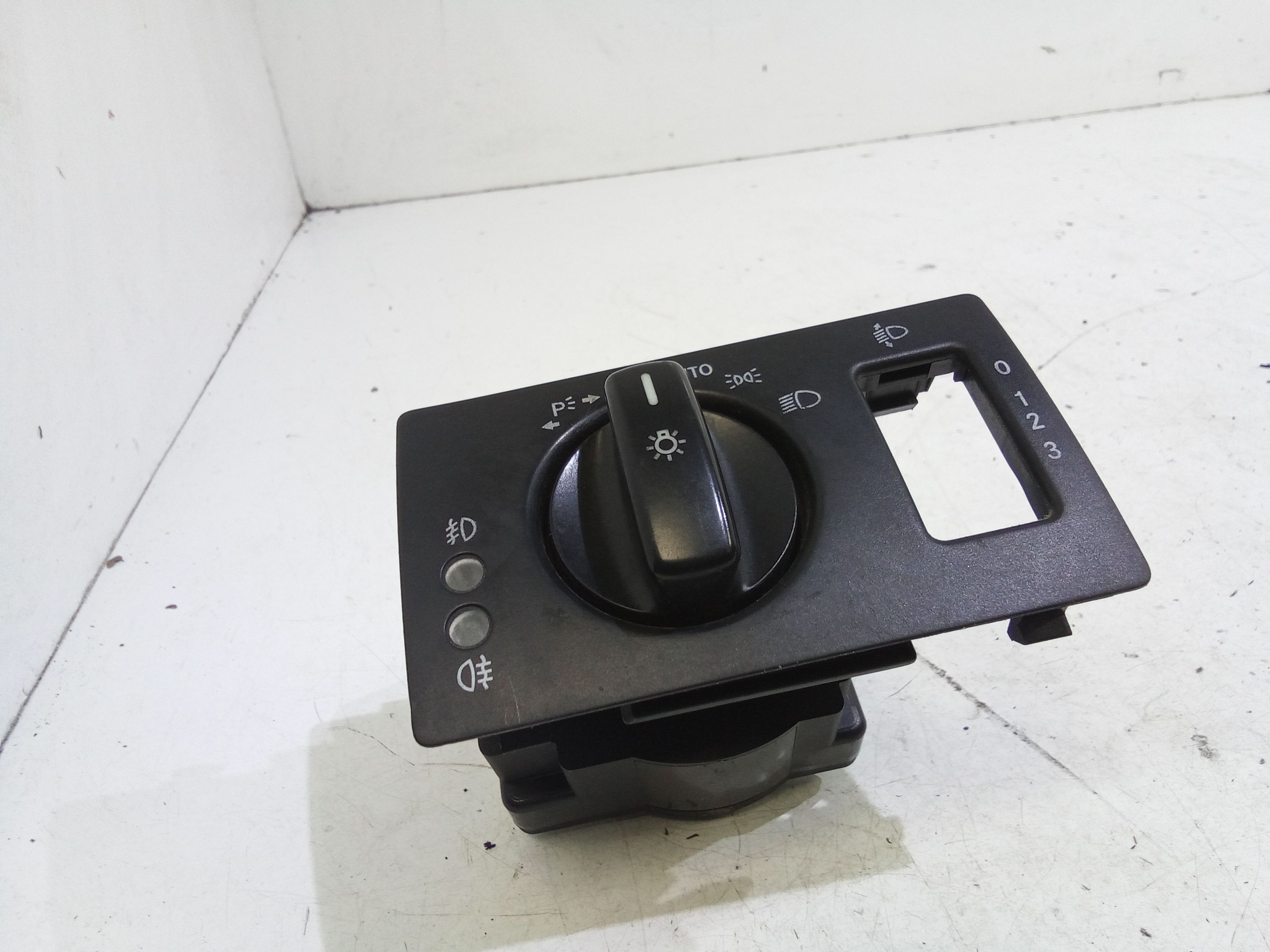 Interruttore comando luci MERCEDES Classe B W245 1 Serie