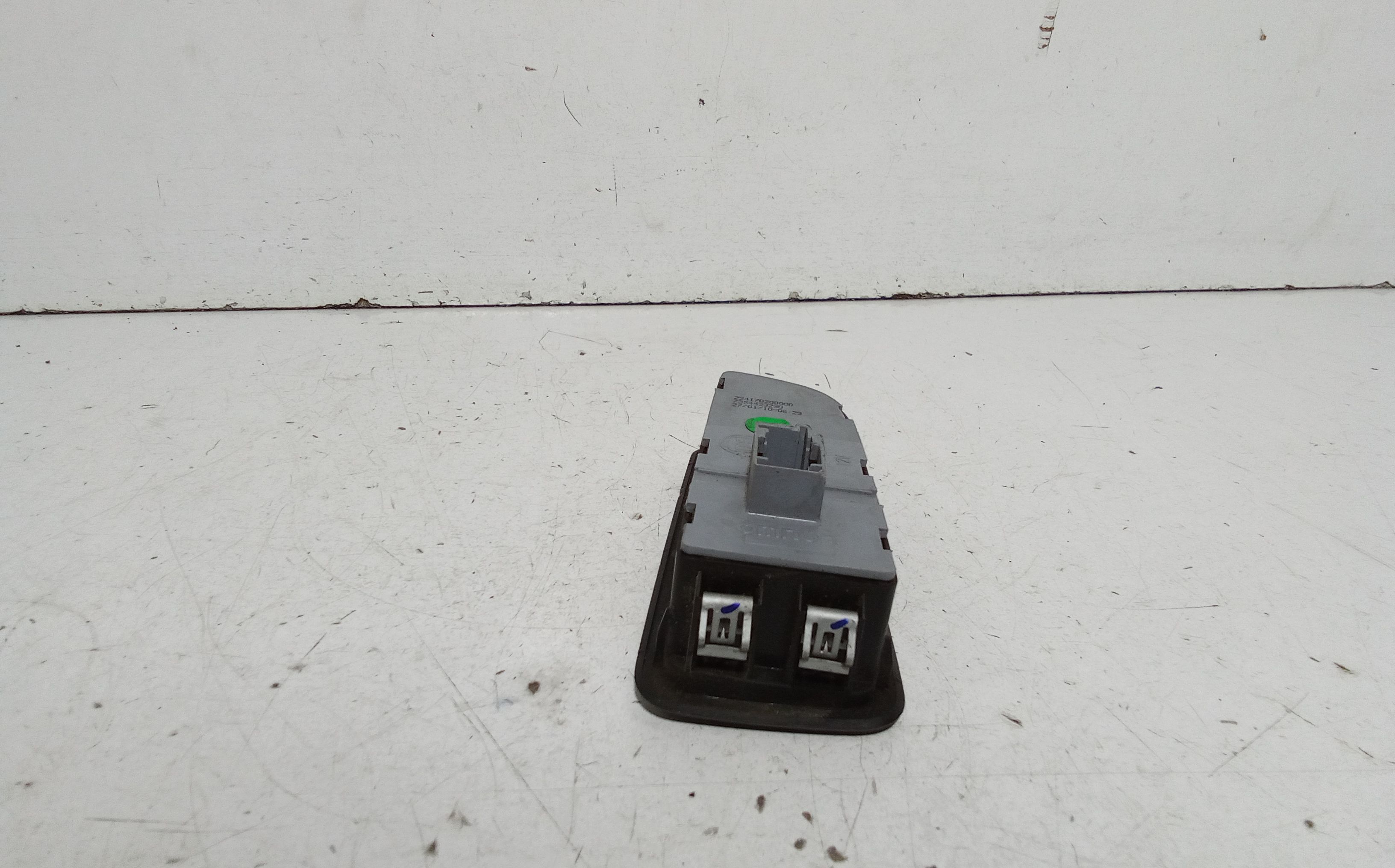 Interruttore comando luci PEUGEOT Bipper 1 Serie