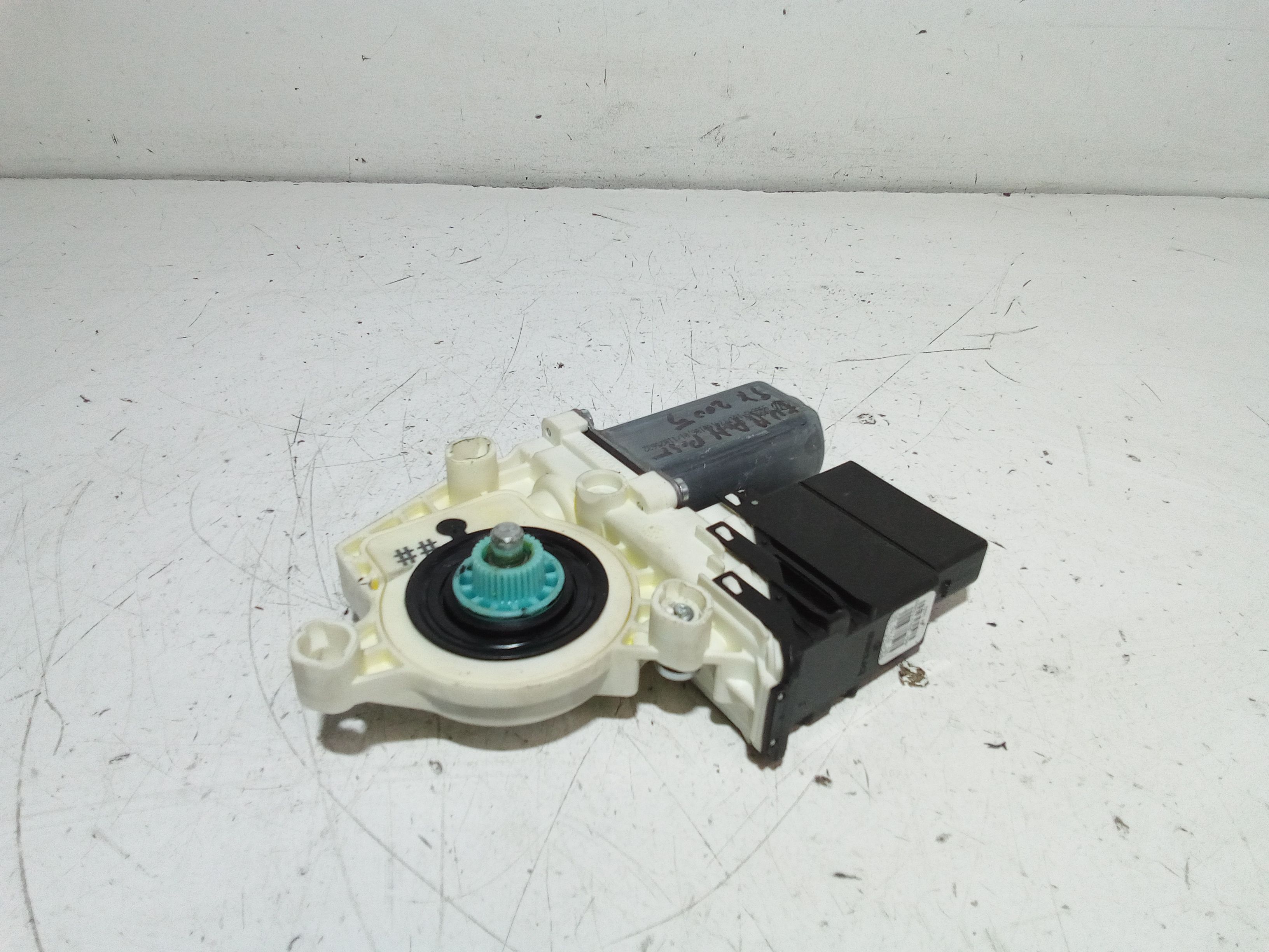 Motorino Alzavetro posteriore Sinistro VOLKSWAGEN Touran 1 Serie