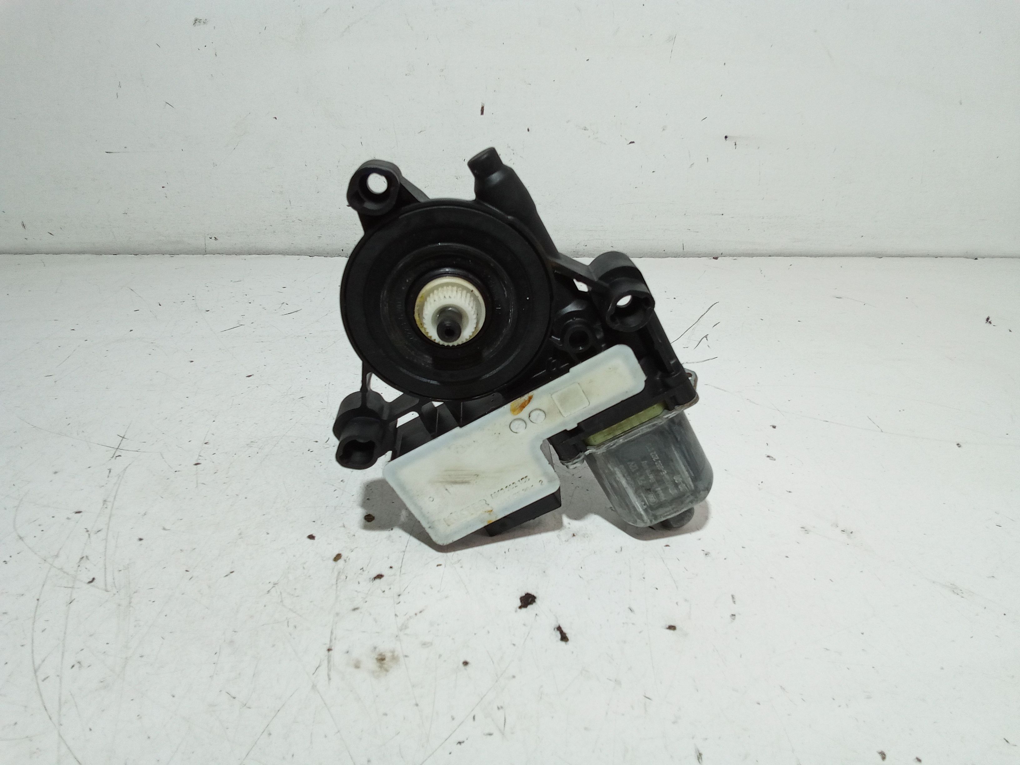 Motorino Alzavetro posteriore Sinistro VOLKSWAGEN Polo 6 Serie