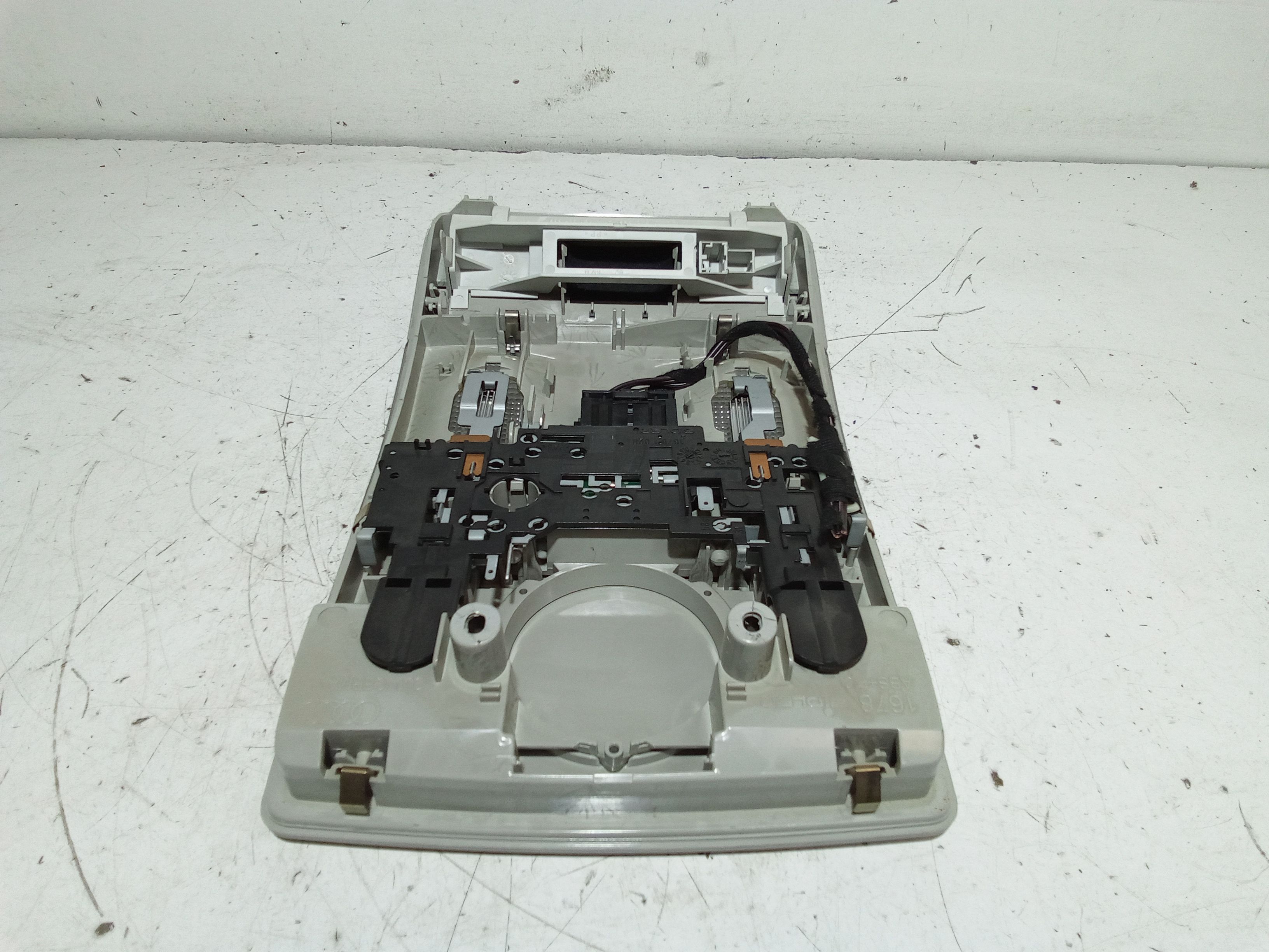 Plafoniera AUDI A3 Sportback Serie (8PA) (04>08)