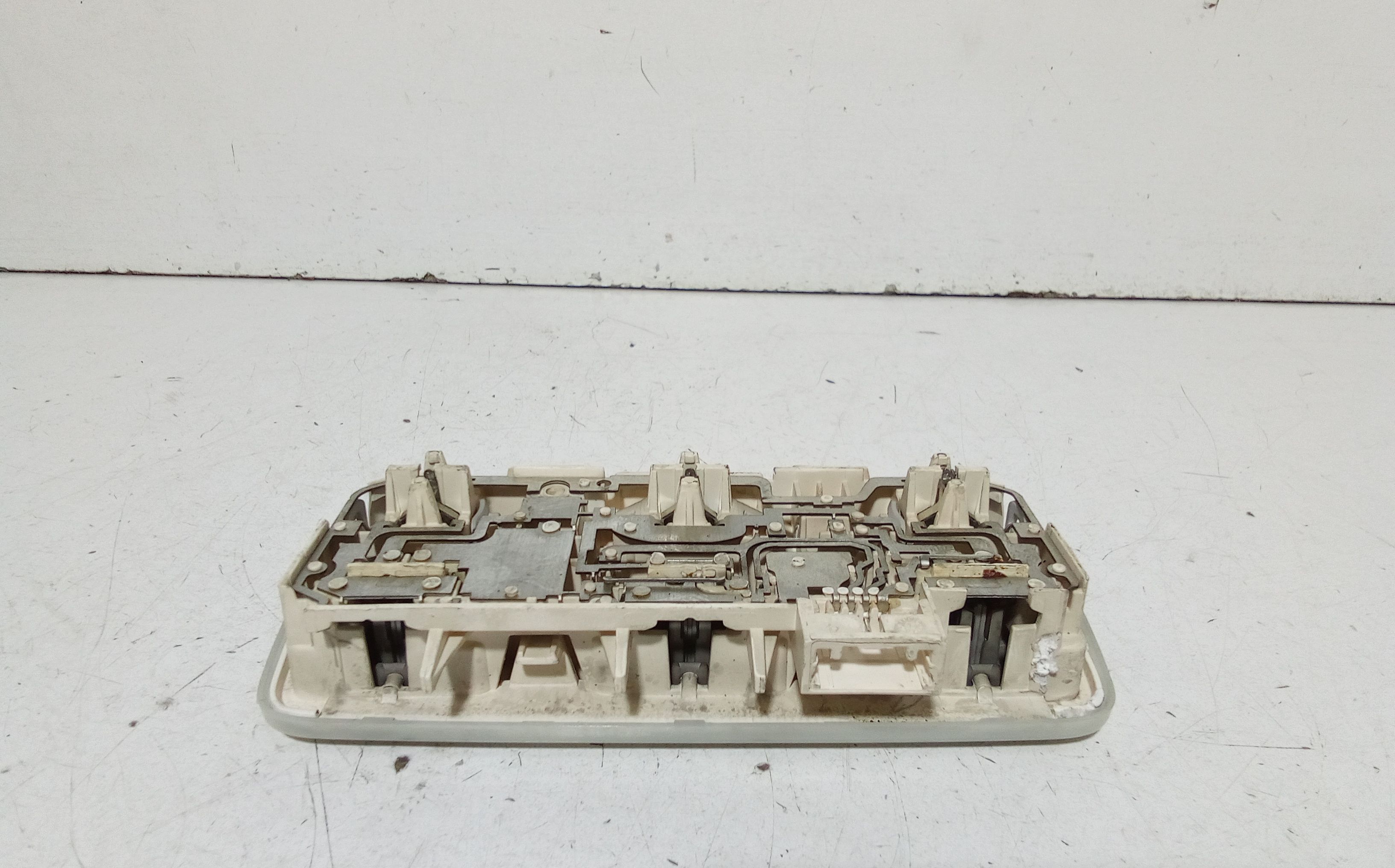 Plafoniera RENAULT Clio Serie IV (12>19)