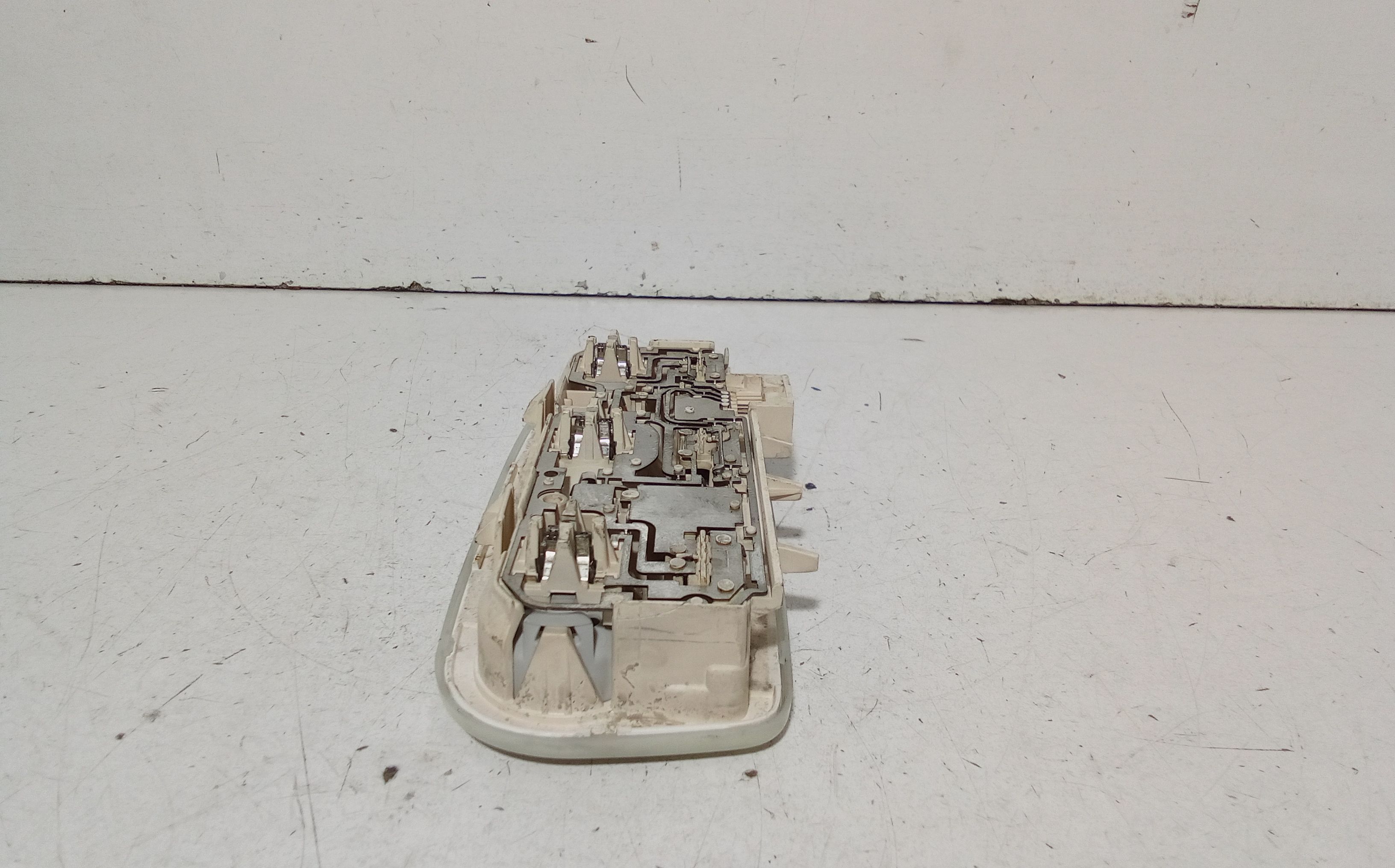 Plafoniera RENAULT Clio Serie IV (12>19)