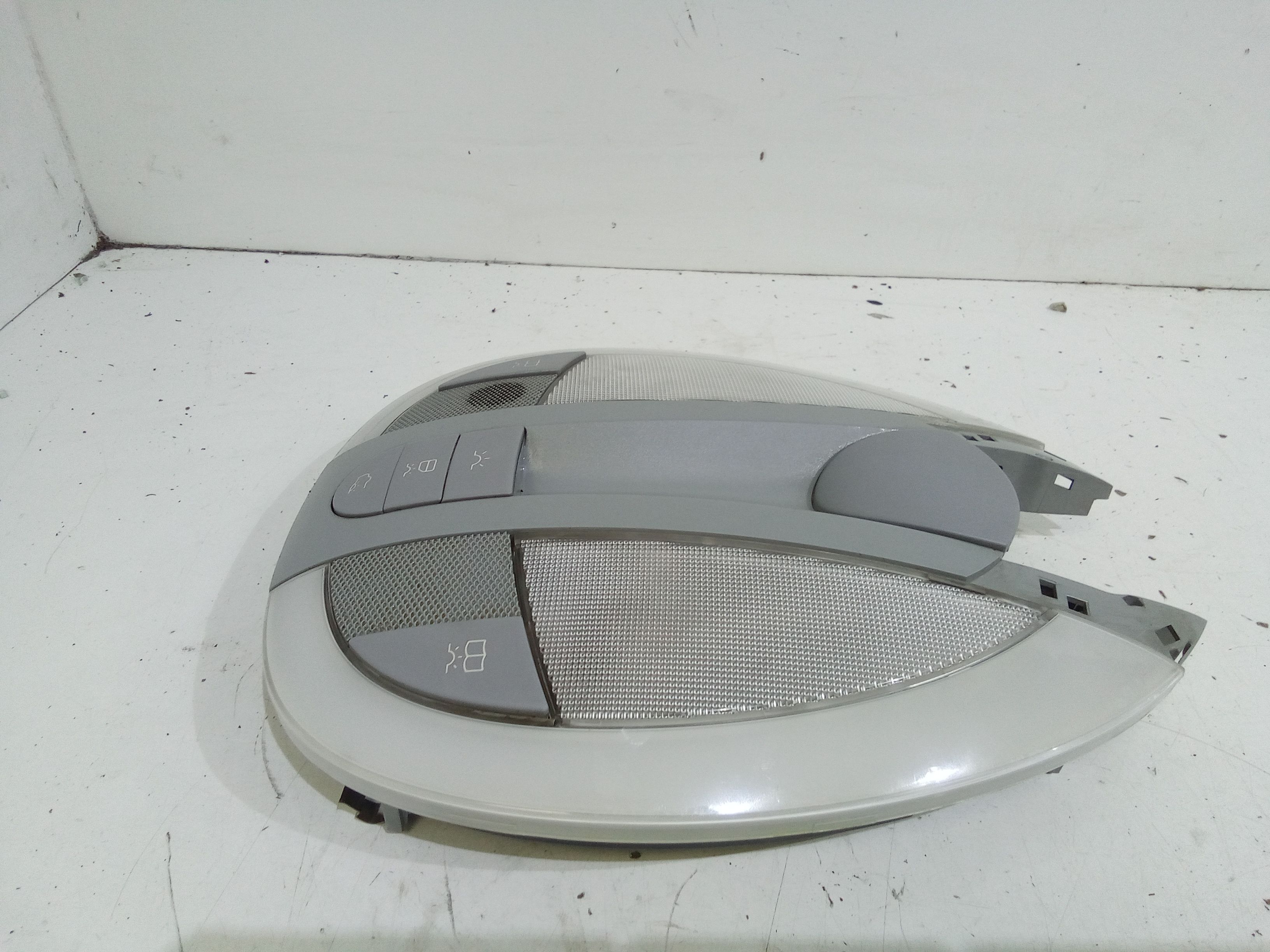 Plafoniera MERCEDES Classe E Berlina W211 (02>07)