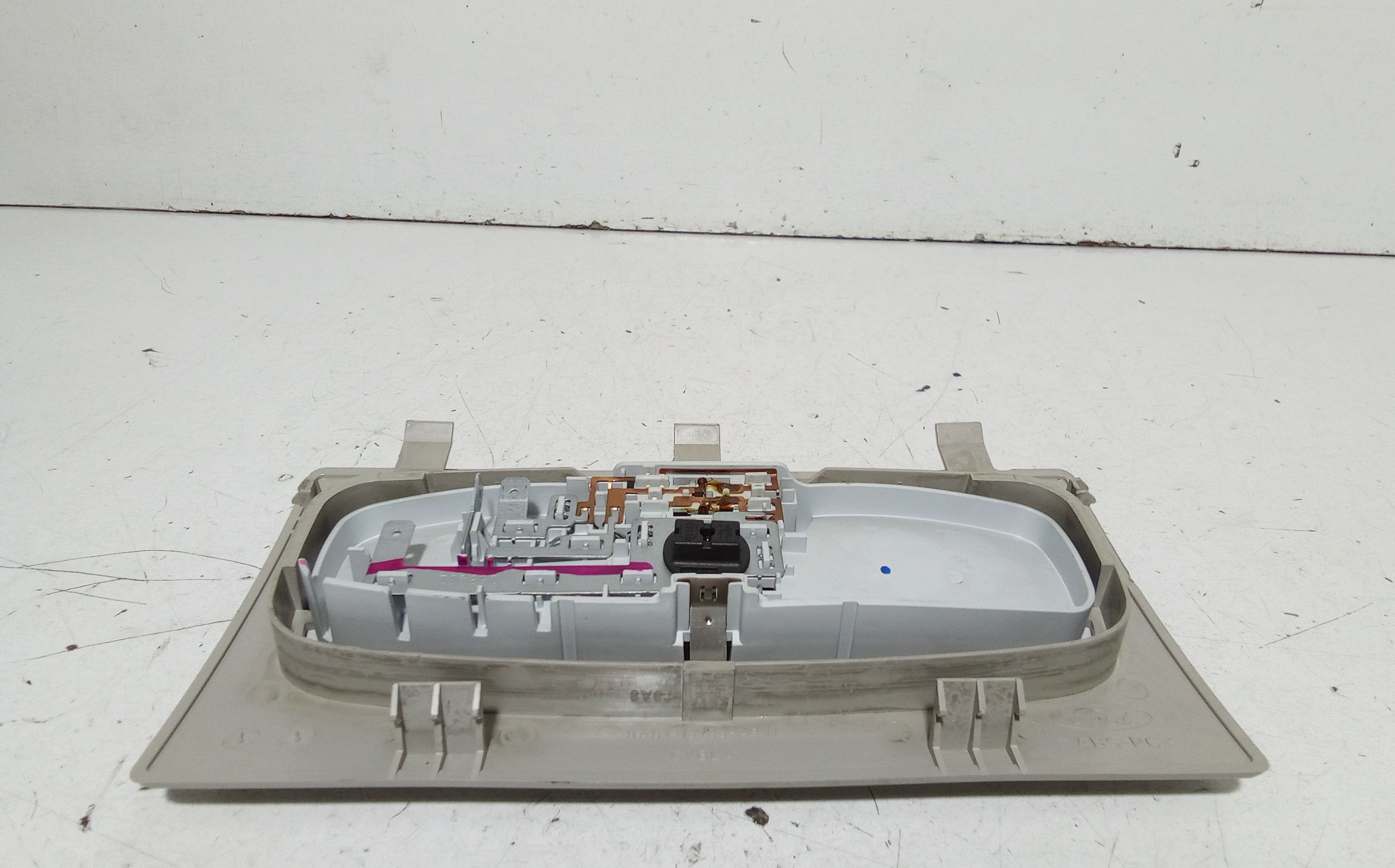 Plafoniera FORD Fiesta 6 Serie