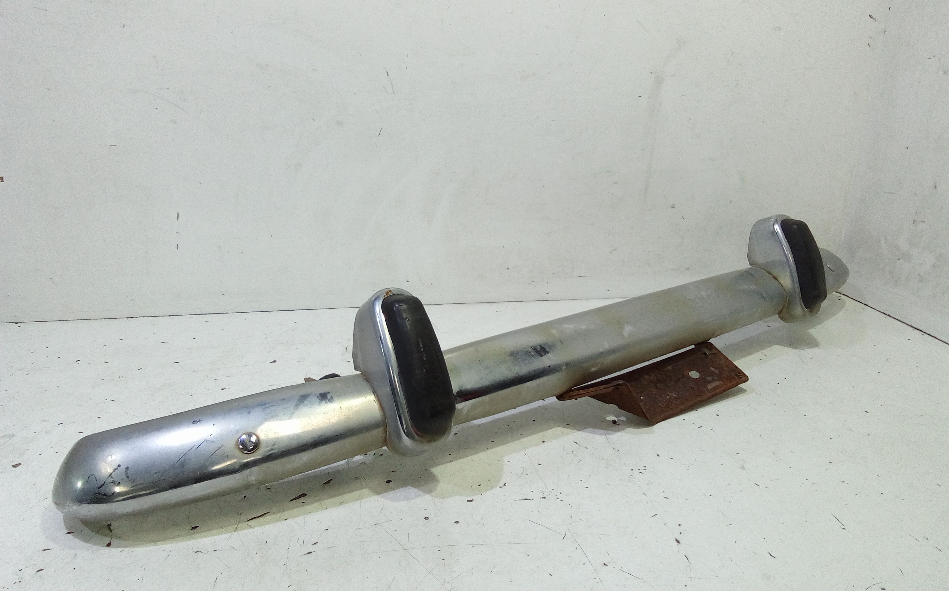 Paraurti Anteriore Completo FIAT 850 1 Serie