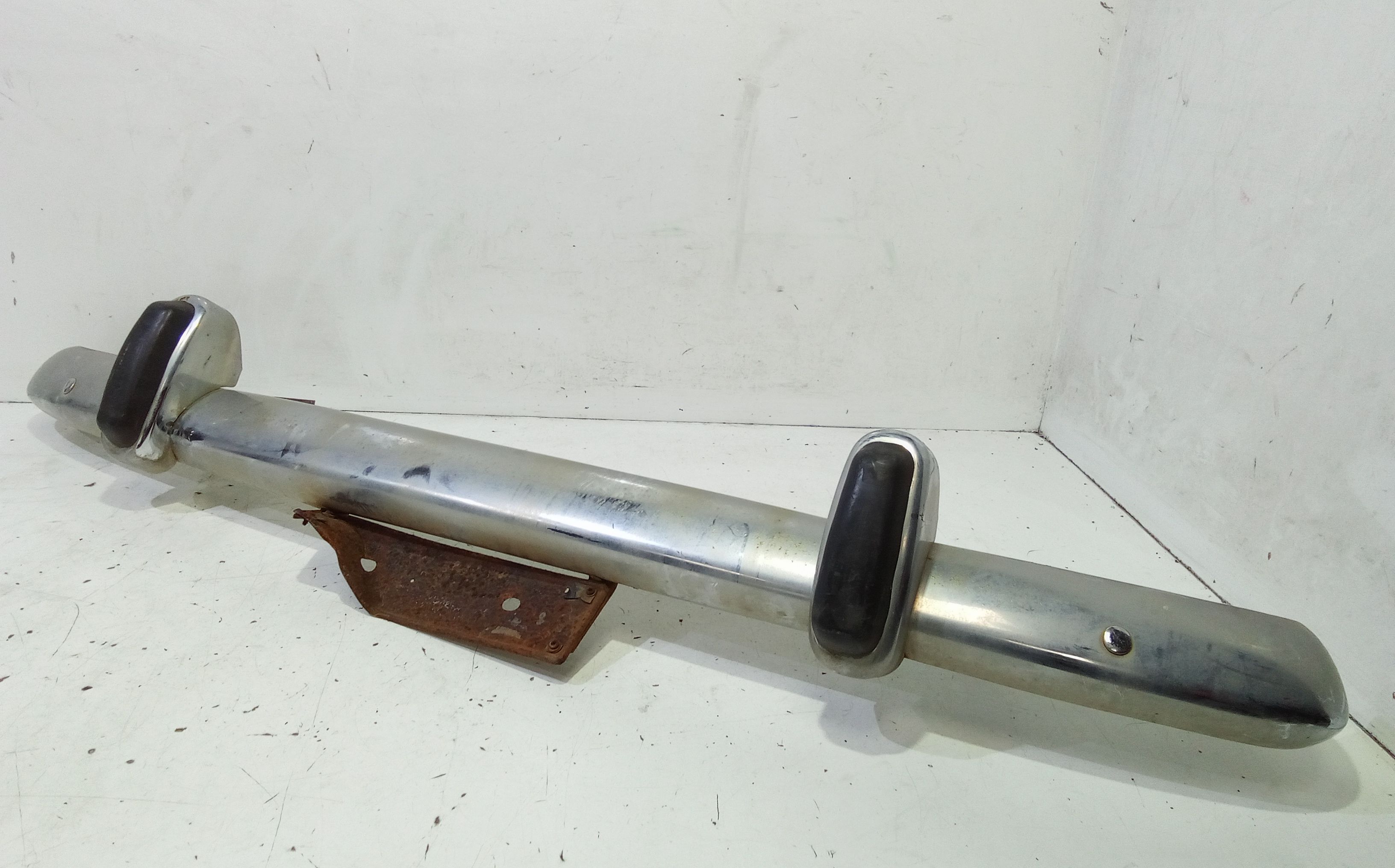 Paraurti Anteriore Completo FIAT 850 1 Serie