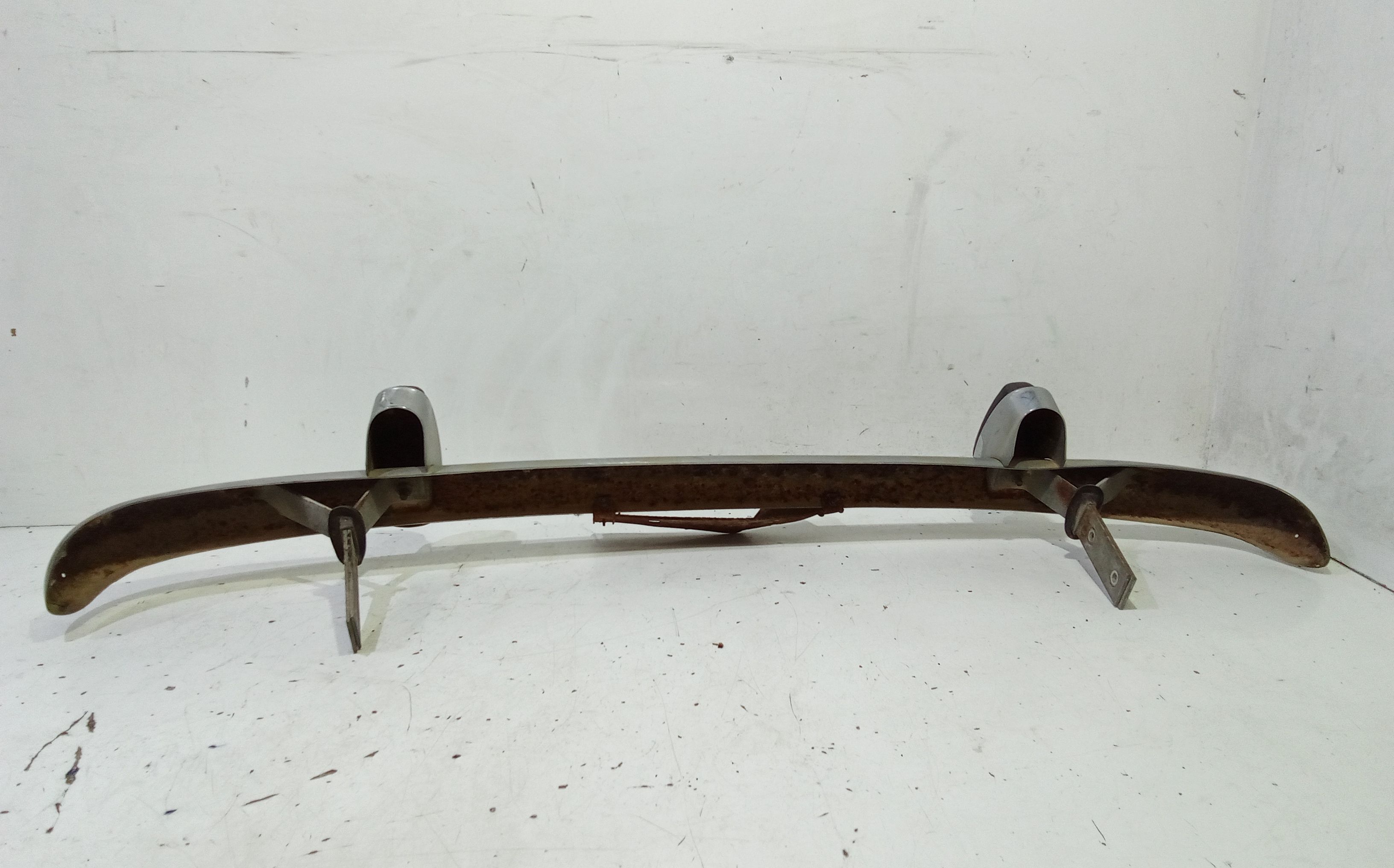 Paraurti Anteriore Completo FIAT 850 1 Serie