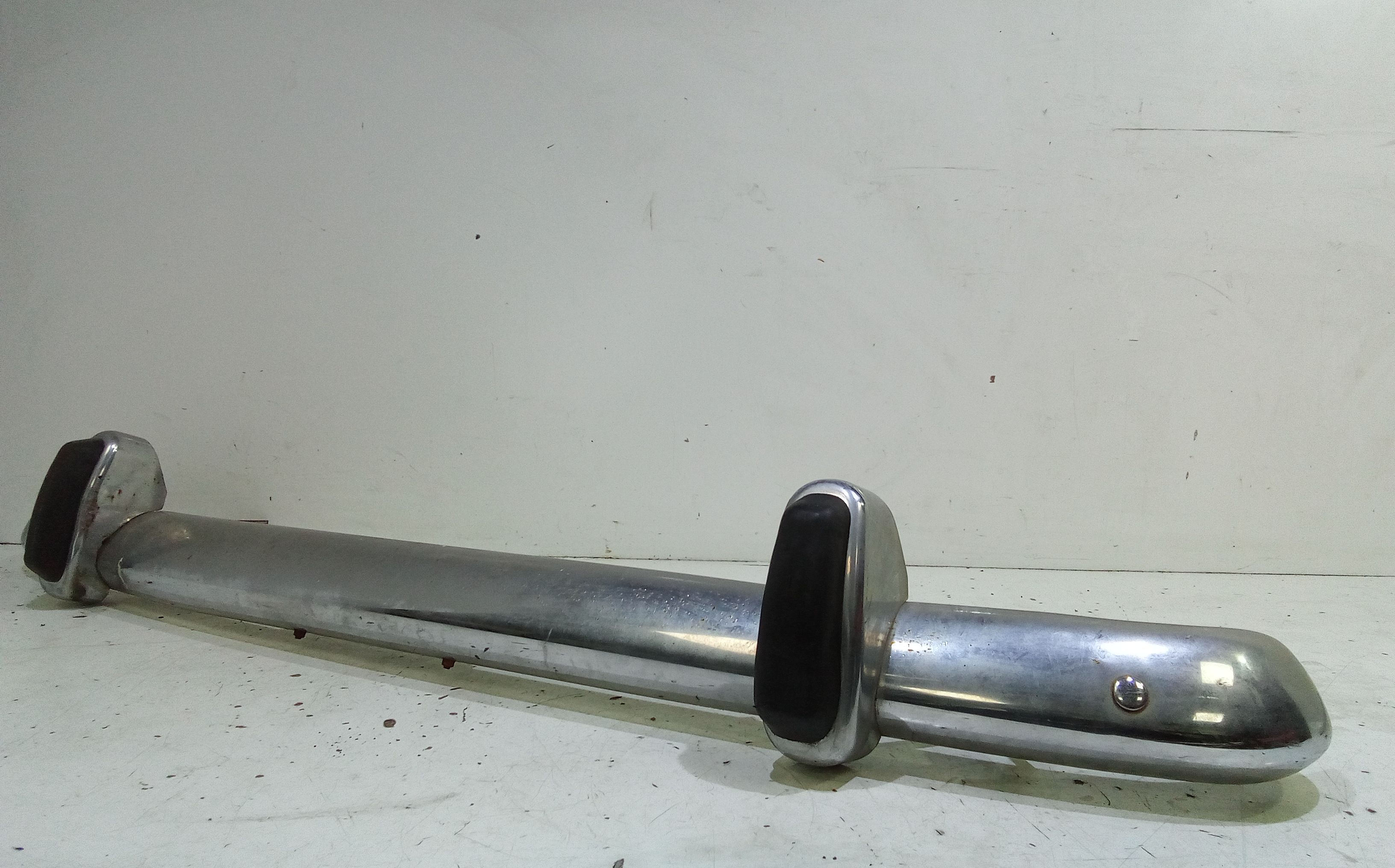 Paraurti Posteriore completo FIAT 850 1 Serie